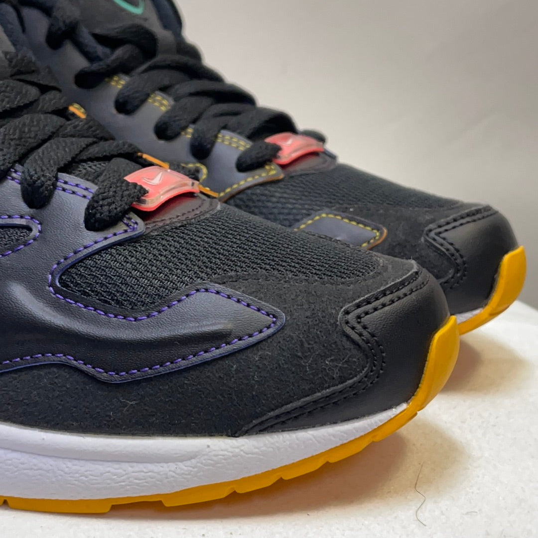 Nike Air Max 2 Light Sneakers