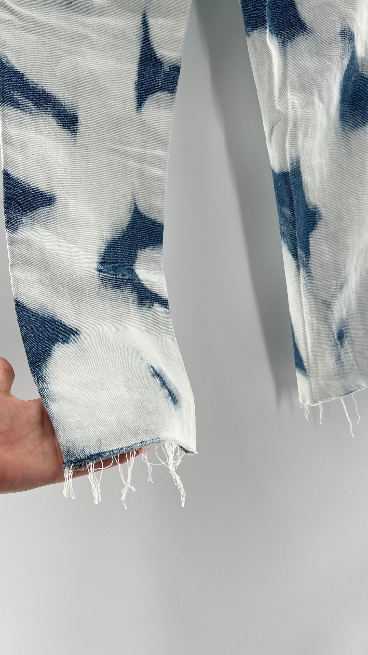 Pacsun Tie Dye Bleach Tagged Mom Jeans (24)