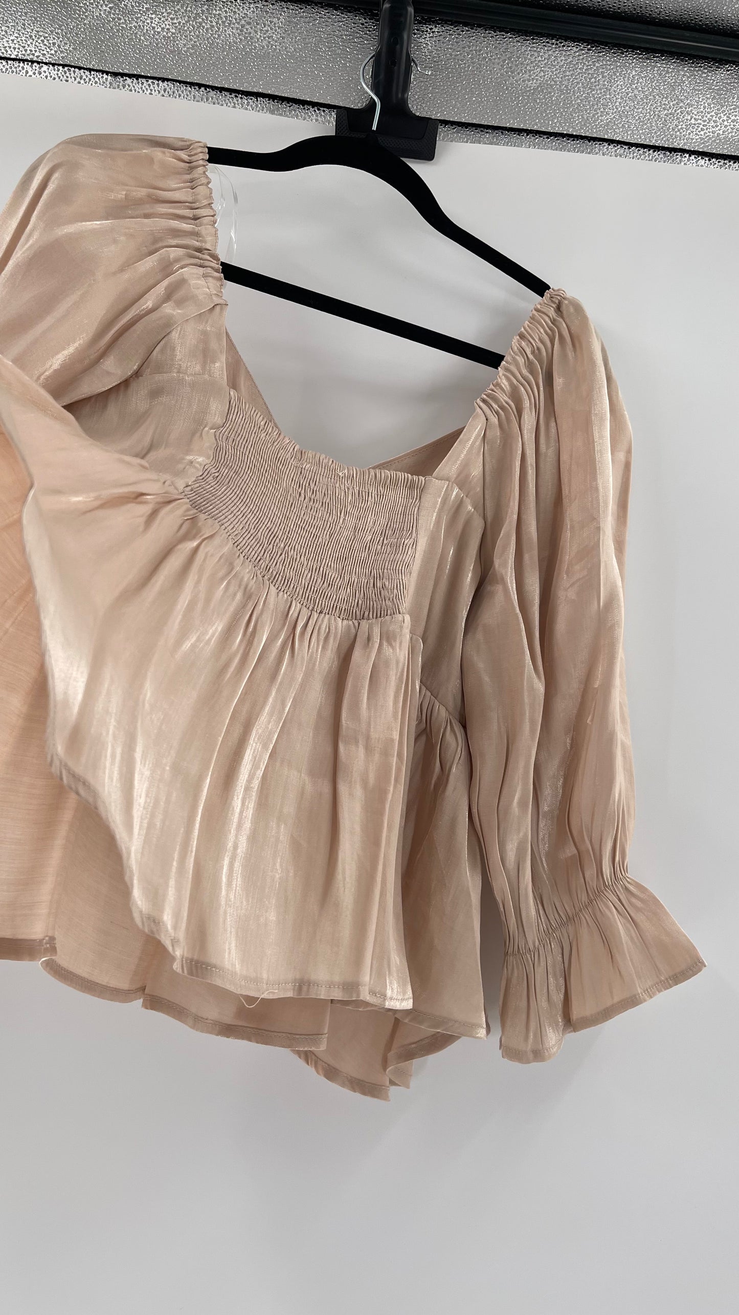 Entro Beige/Gold Metallic Cropped Peplum Top (Large)