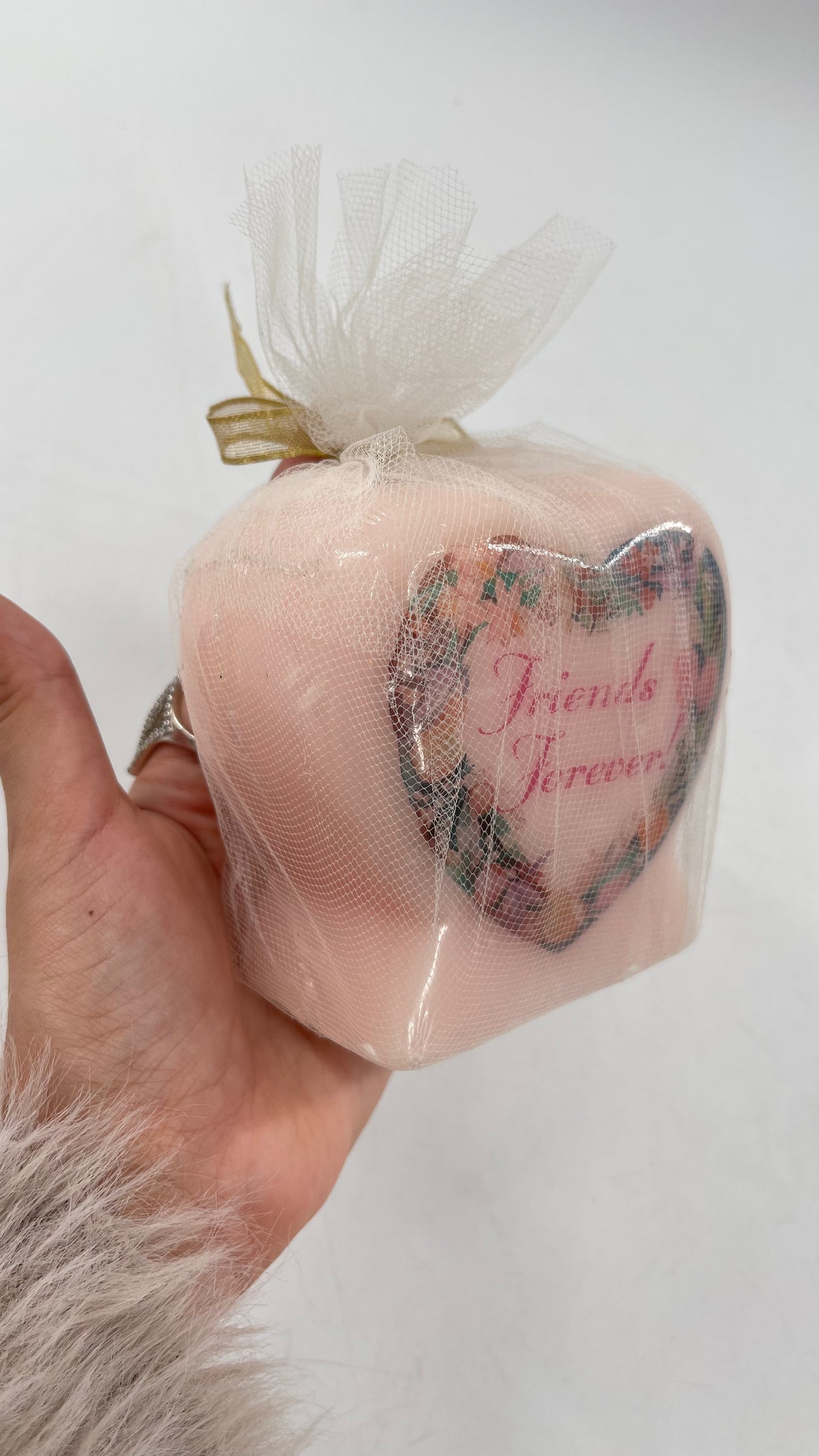 Vintage Friends Forever Heart Candle