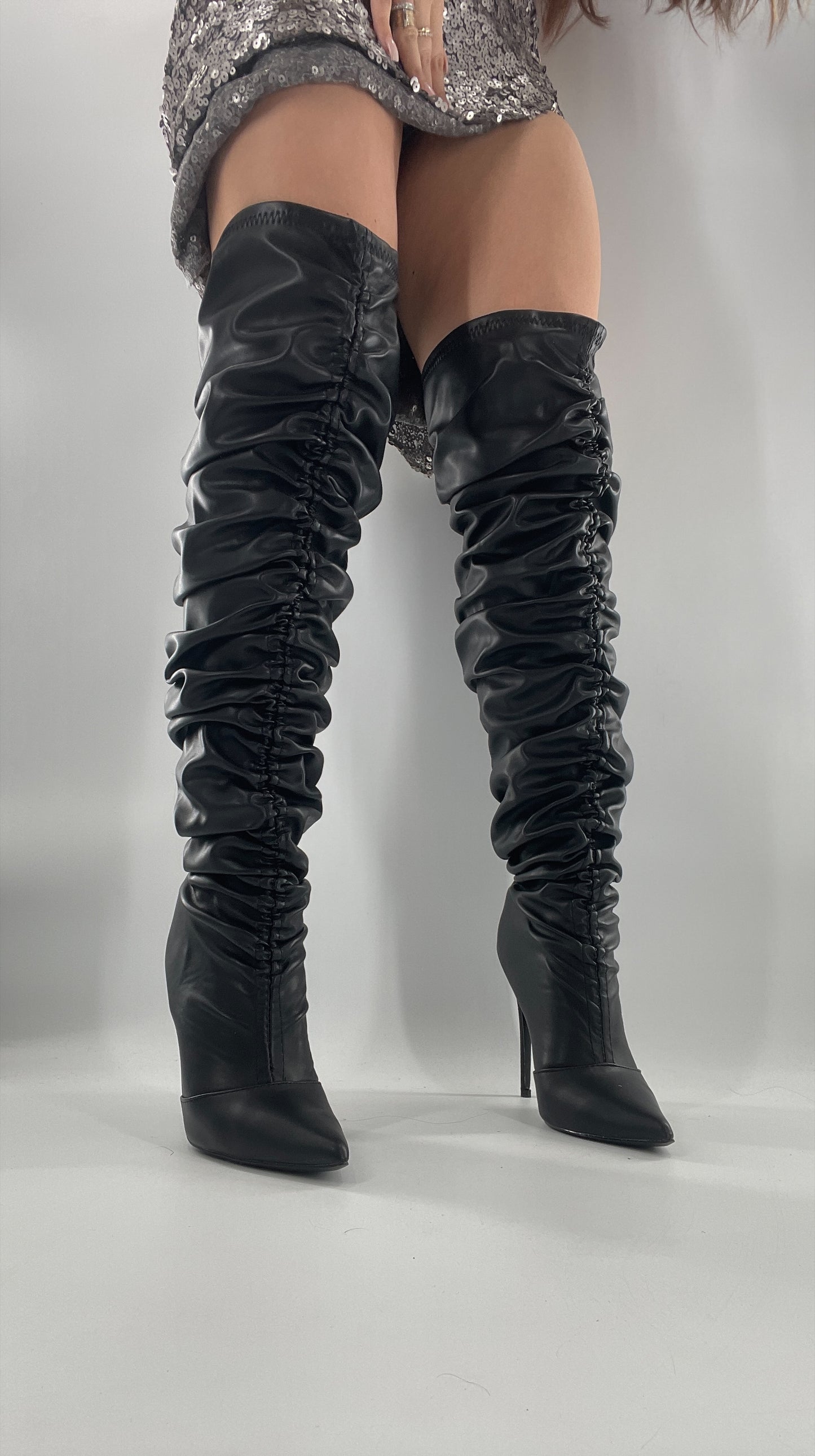 Unlabeled Black Vegan Leather Thigh High Scrunch Boots (8)