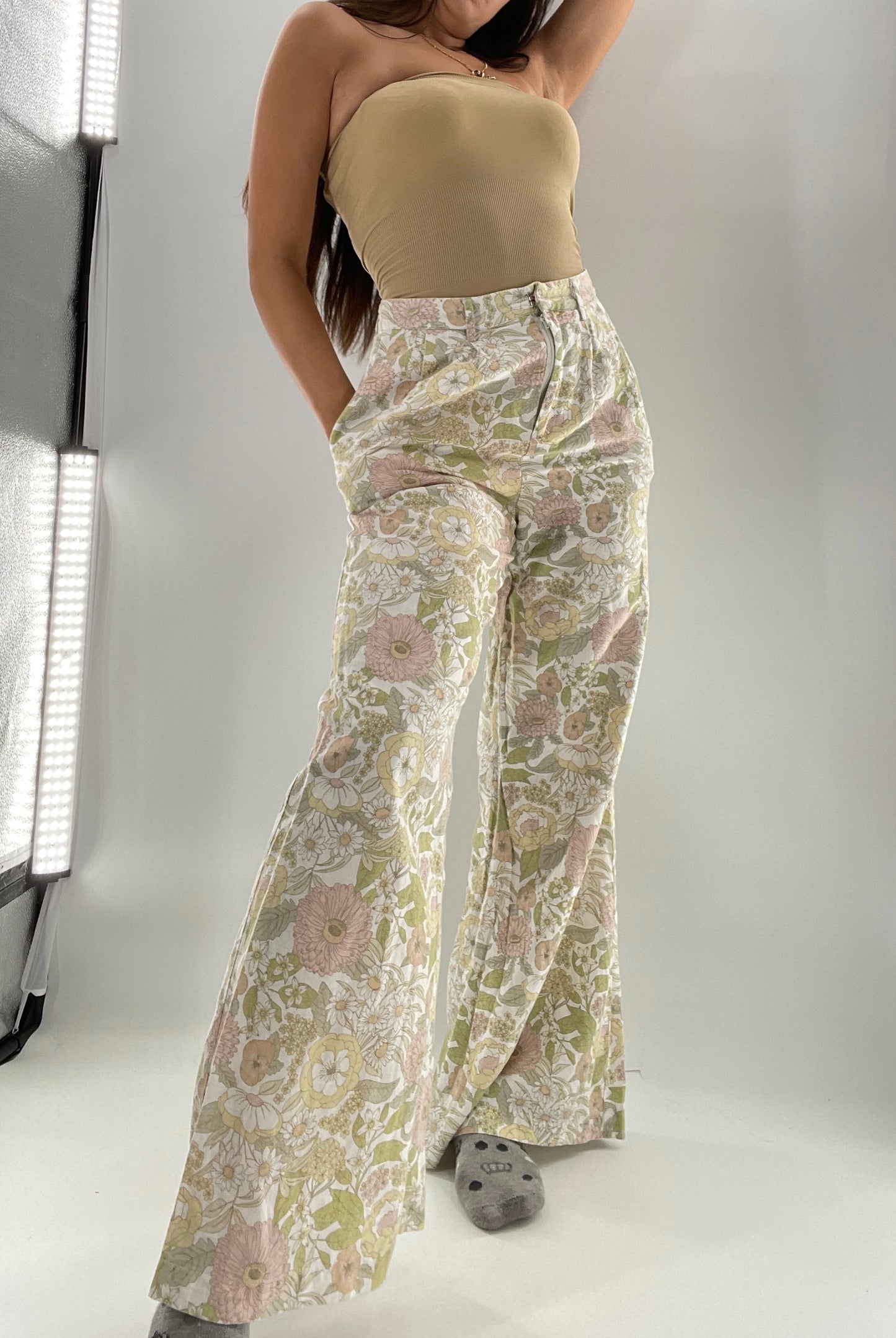 Charlie Holiday Muted Pastels Floral Wide Leg Trouser (6)