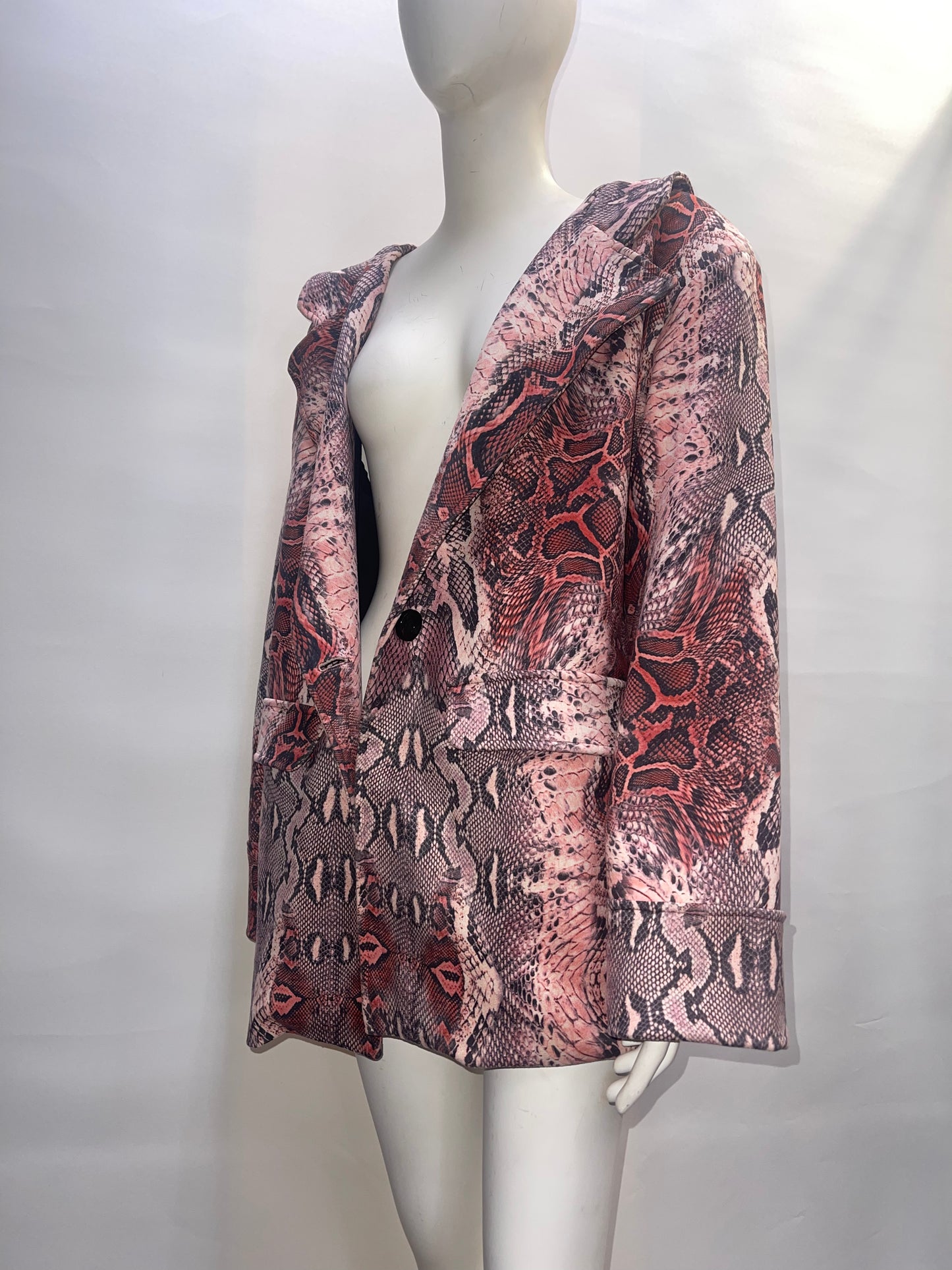House of Sunny Snakeskin Blazer (4)