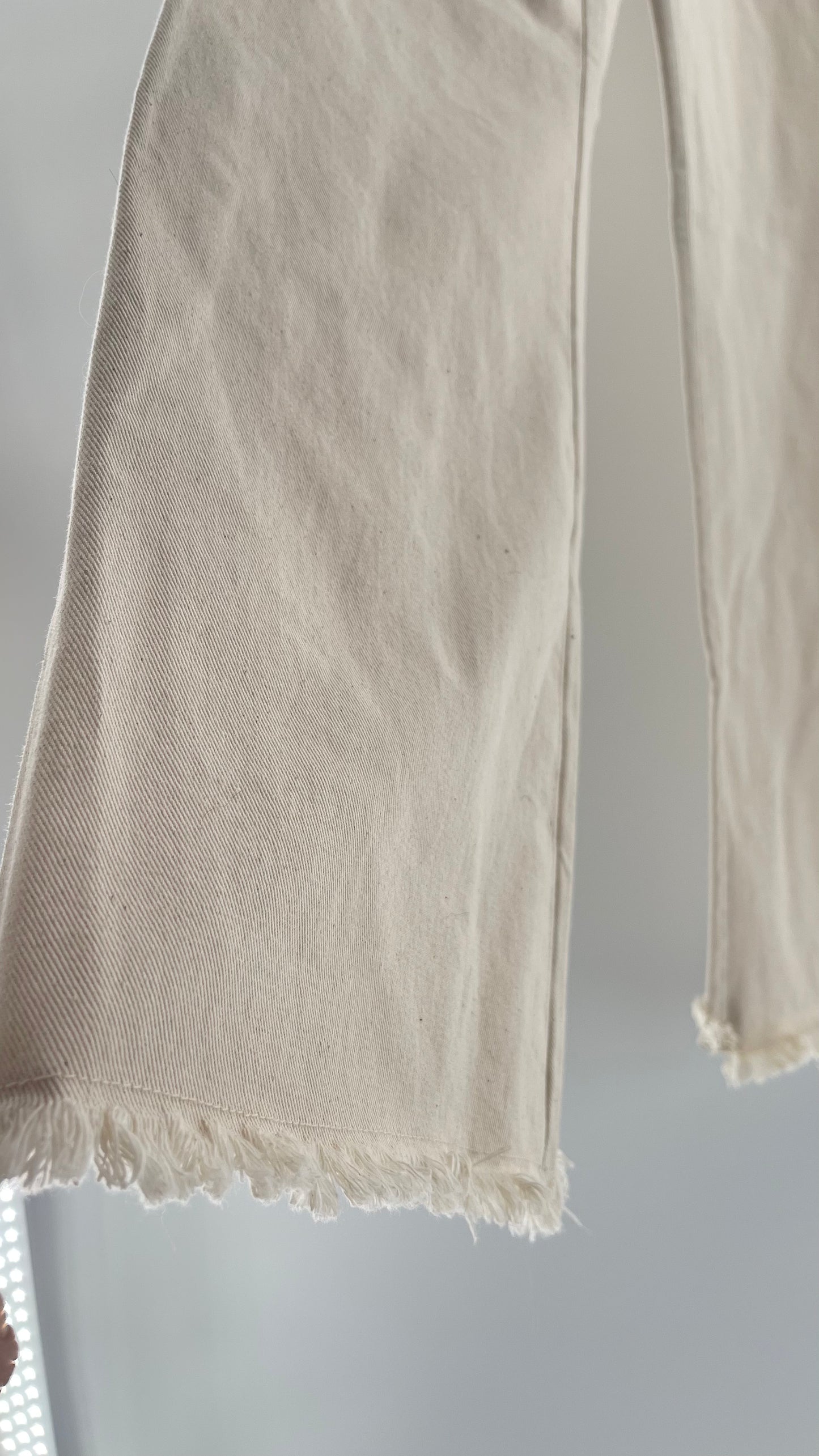 Vintage Jeanology Beige Raw Edge Hem Flare Jeans (16)