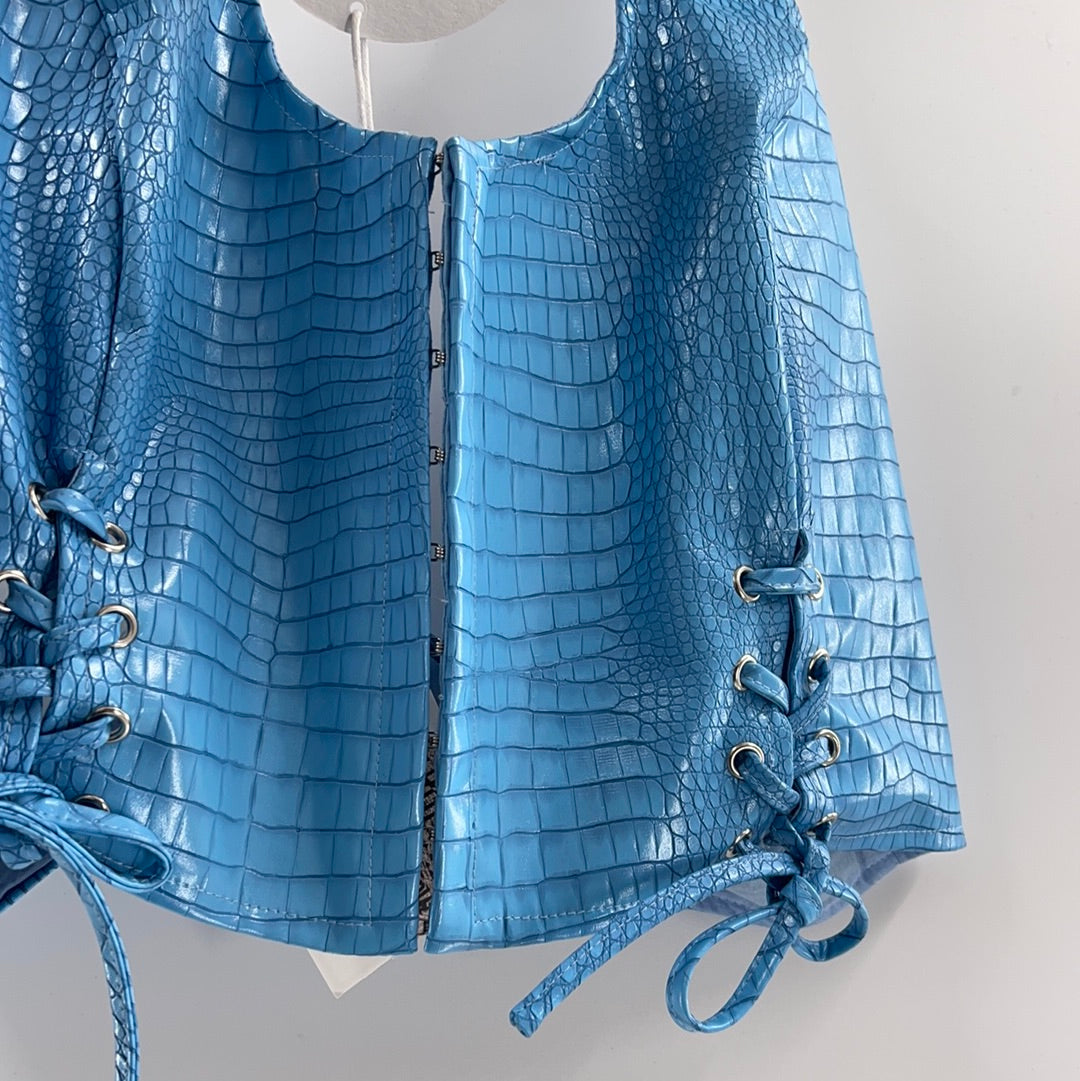 Princess Polly Baby Blue Halter (14)