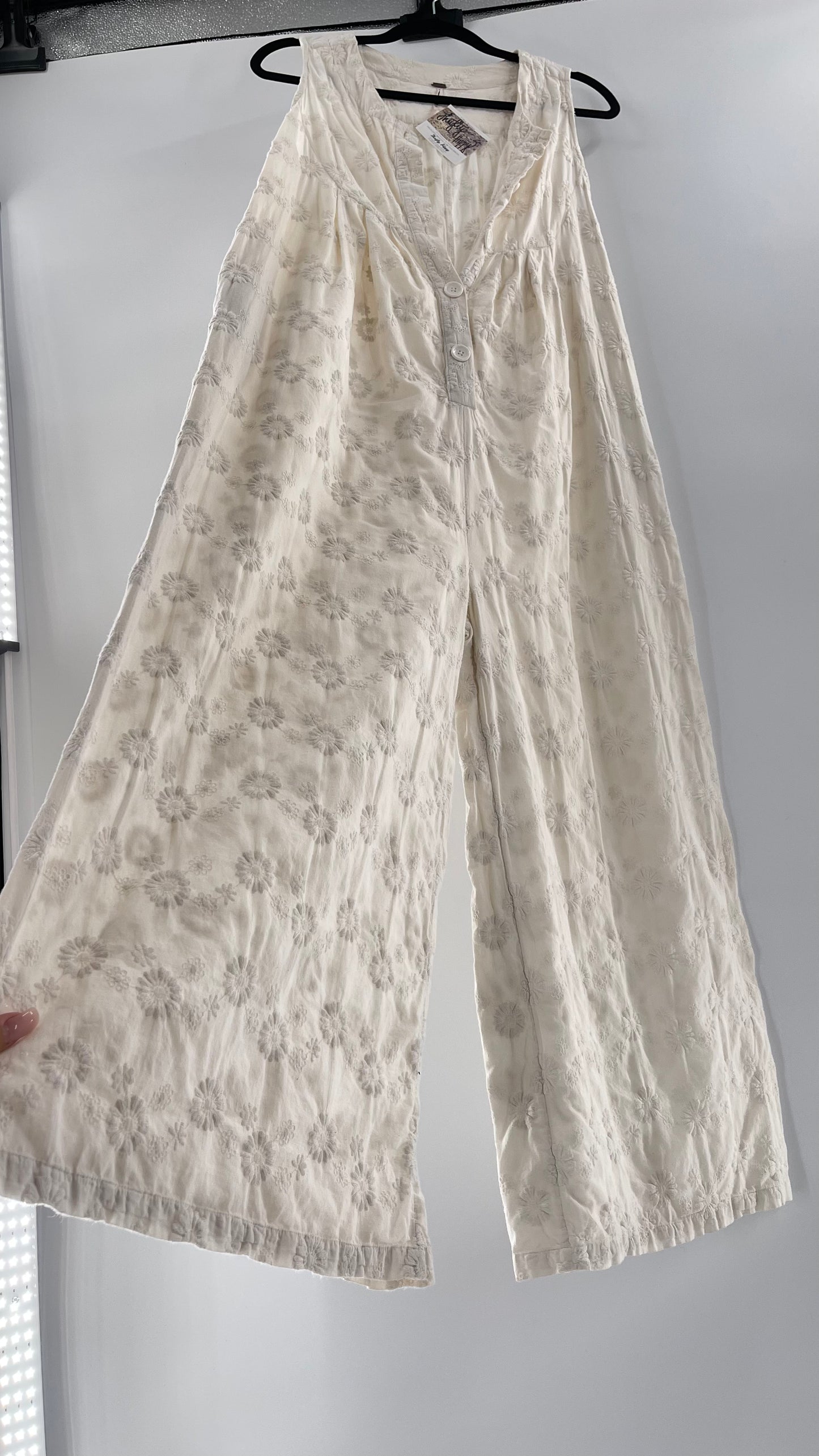 Free People White Sleeveless Embroidered Flower Jumpsuit