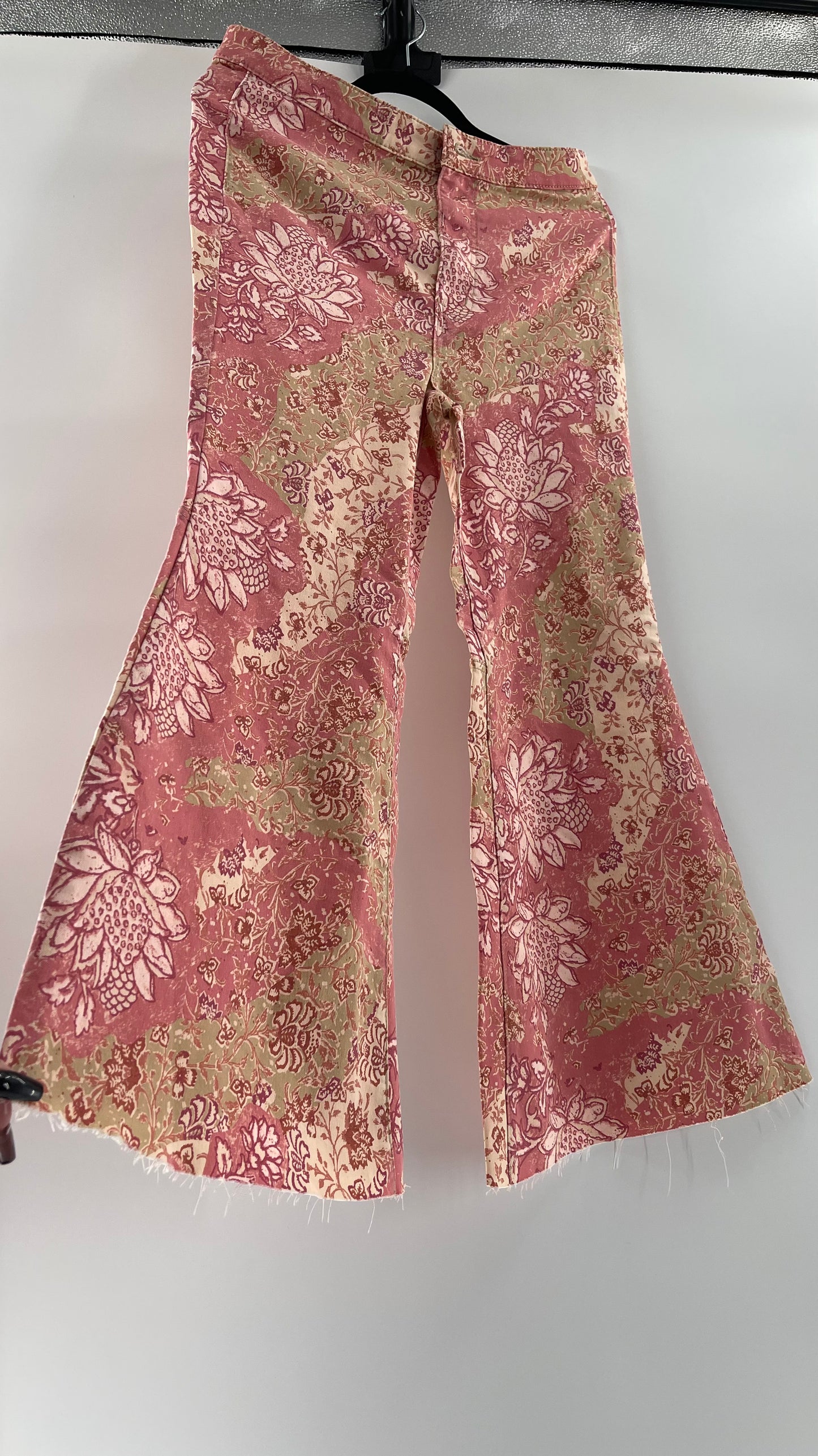 Free People Youthquake Pink Floral Flare Bell Bottoms (30)