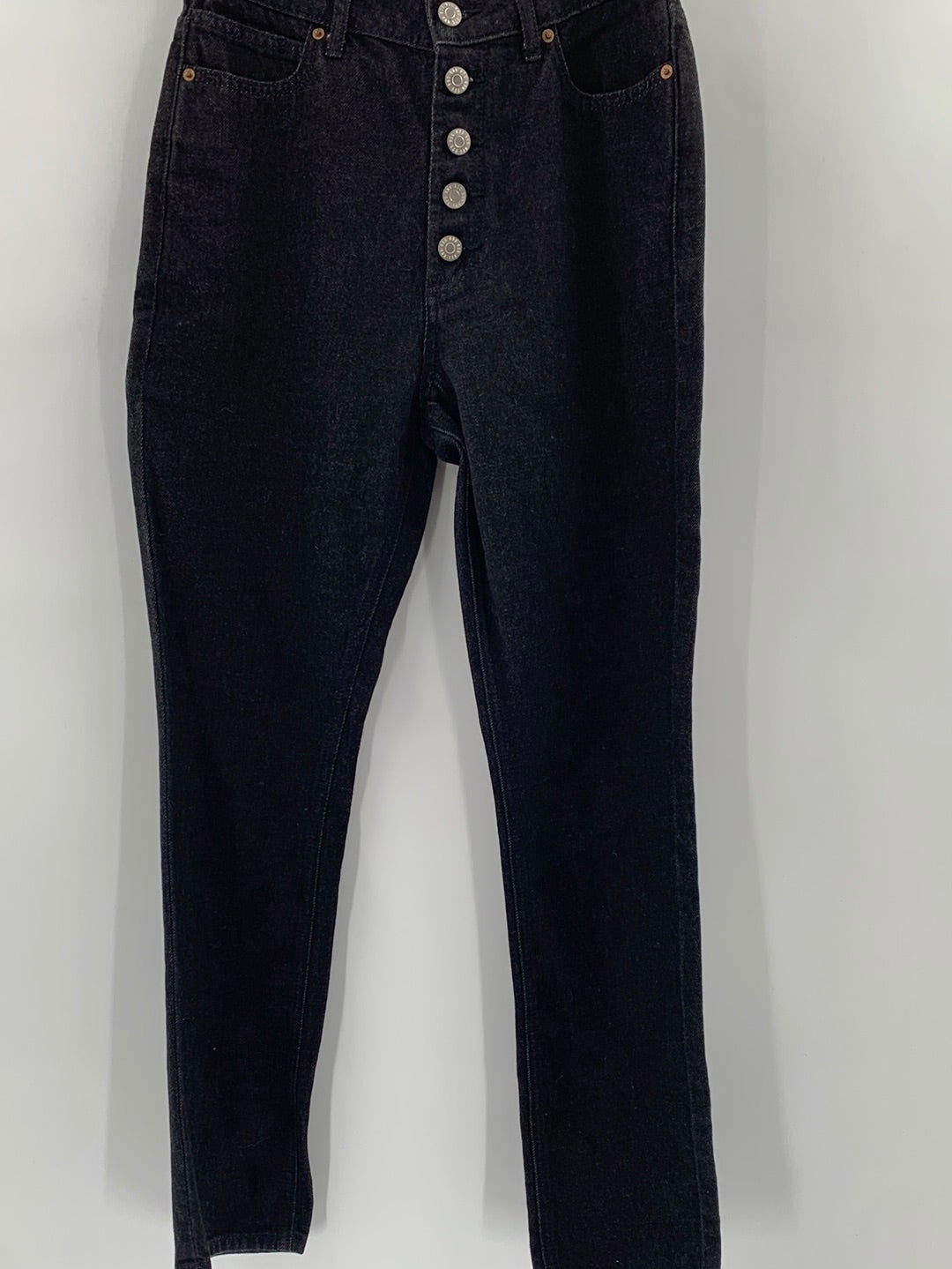 BDG Urban Outfitters High Waister Mom Jeans (Size 26)