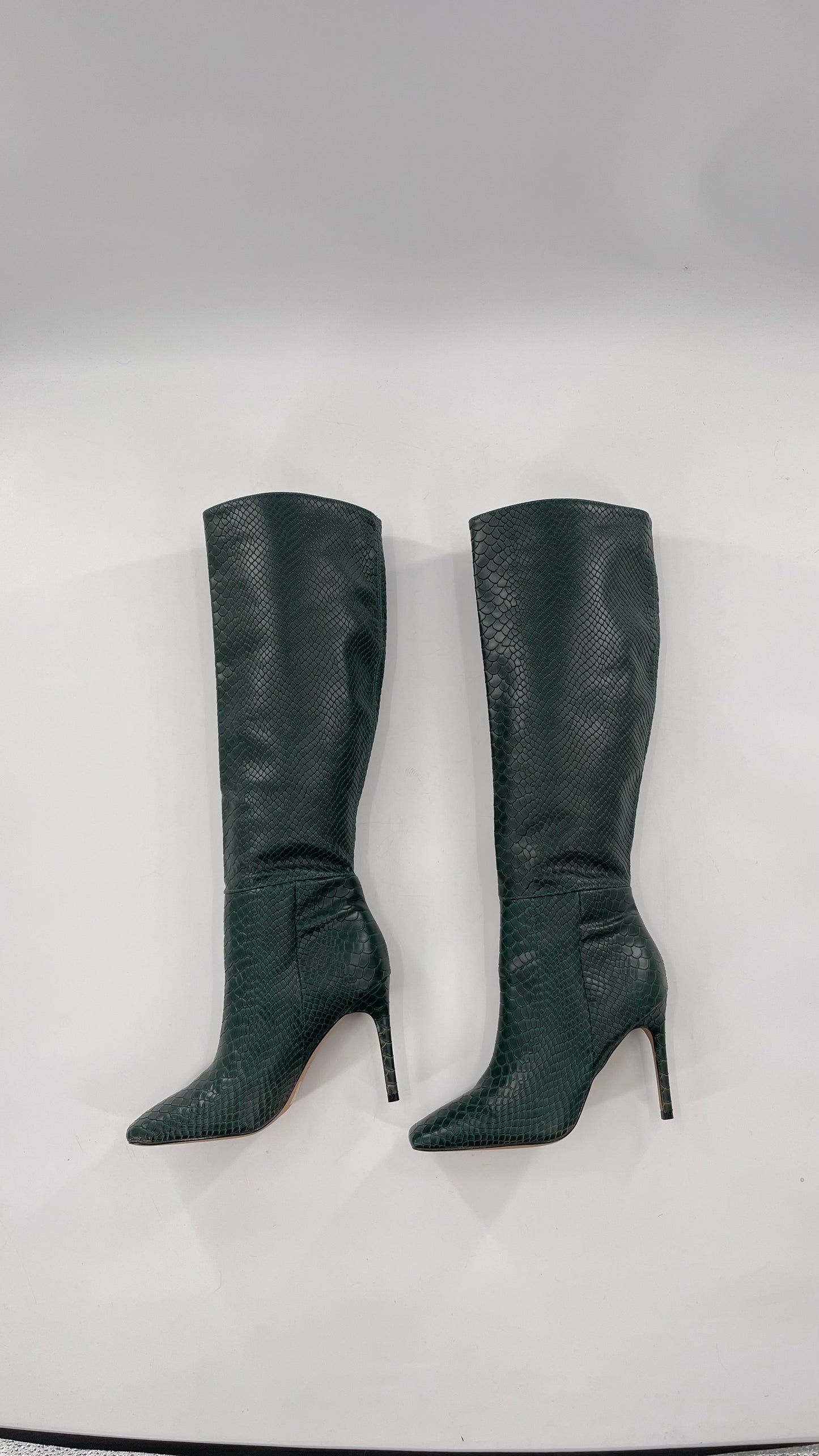 ALDO square toe Enmerald Green Crocodile Knee High Boots (6.5)