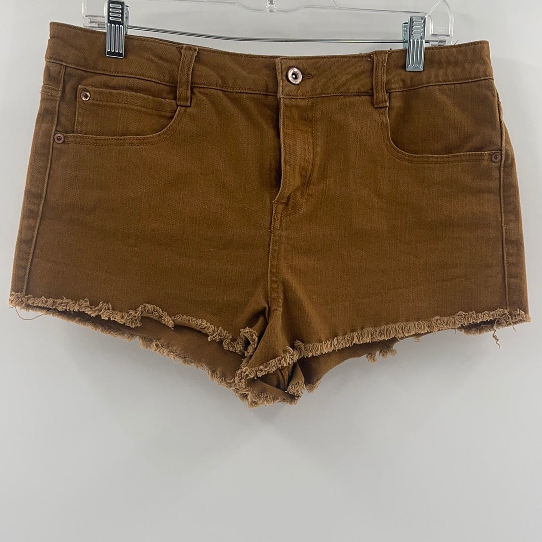 Forever 21 Tan Shorts (Size 31)
