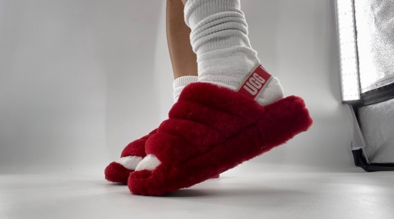 UGG Red Slides (7)