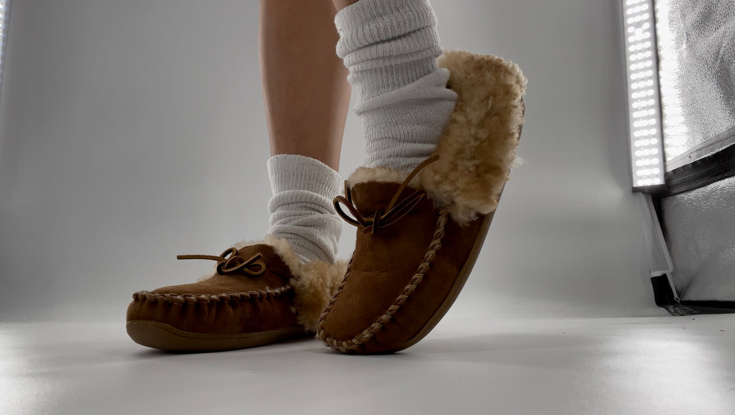 LL BEAN Womens Suede Shearling Lined Moccasin Slippers Size 11