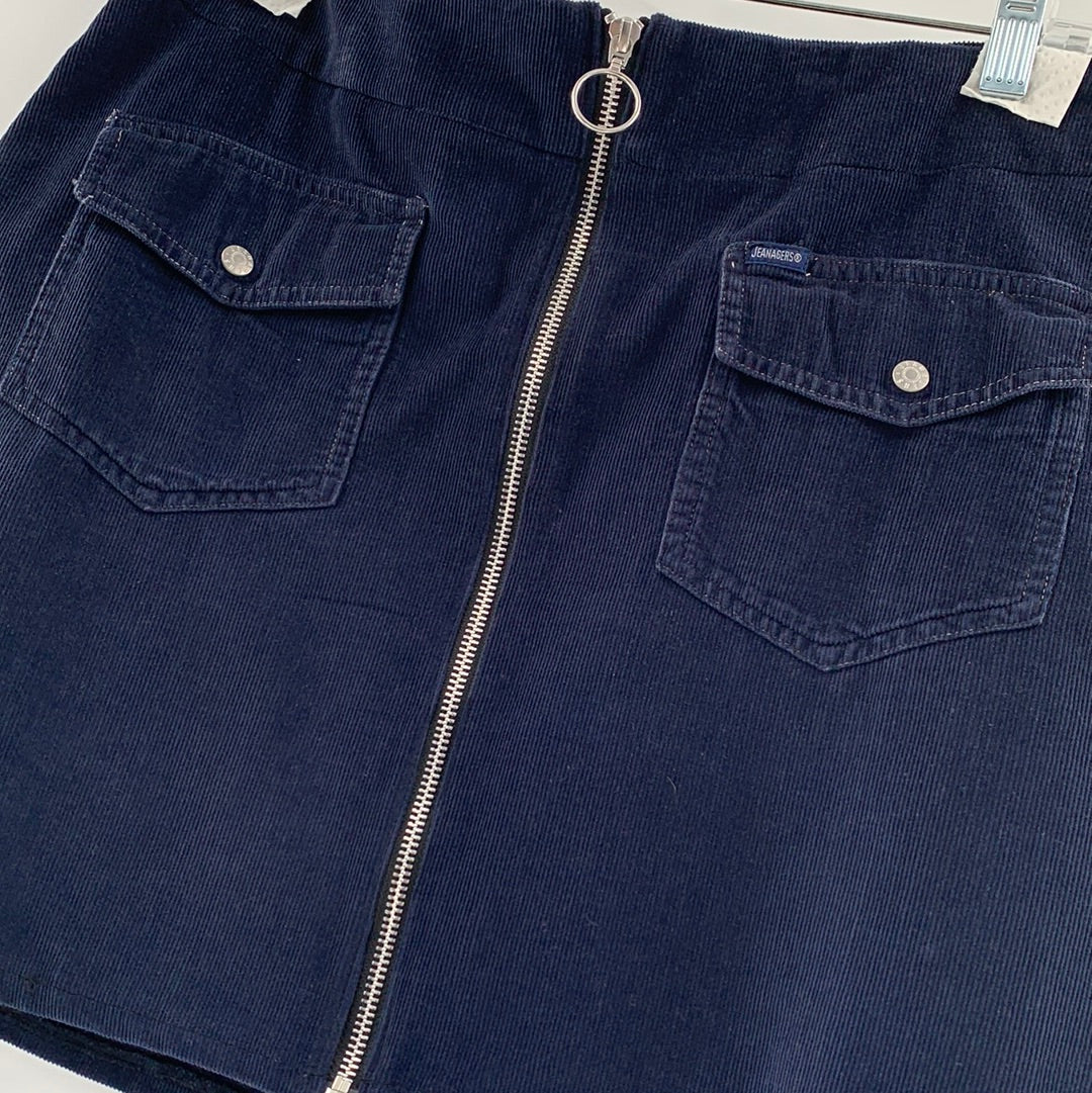 Urban Outfitters Corduroy Mini Skirt (SzL)