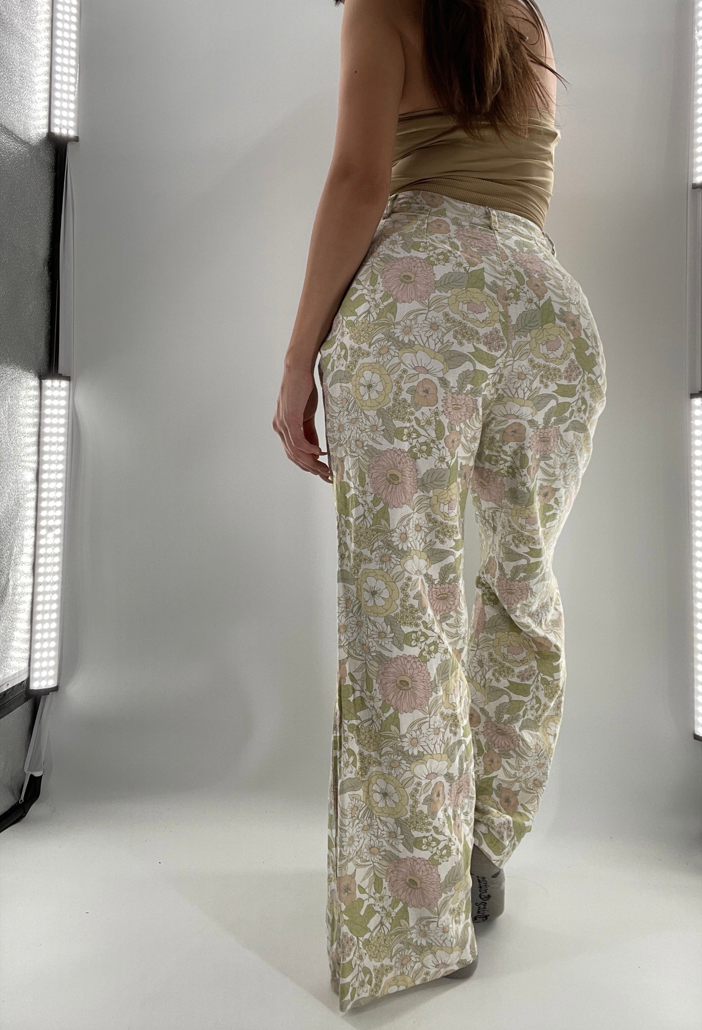 Charlie Holiday Muted Pastels Floral Wide Leg Trouser (6)