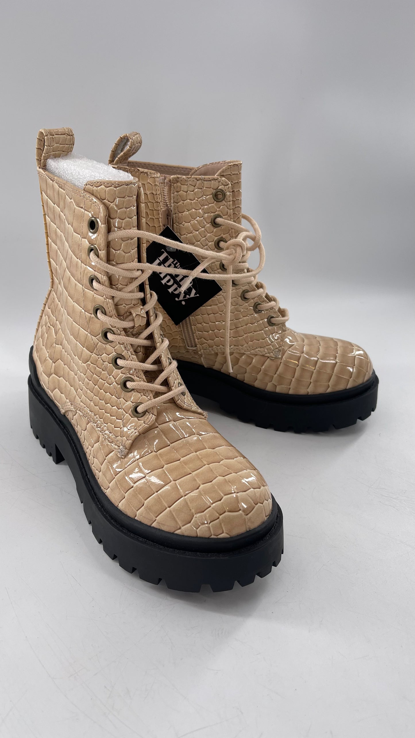 Urban Outfitters Beige Crocodile Embossed Combat Boots(7)