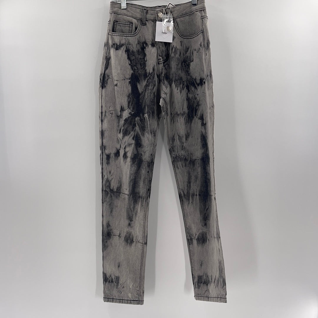 NWT Adika Black/White TieDyes