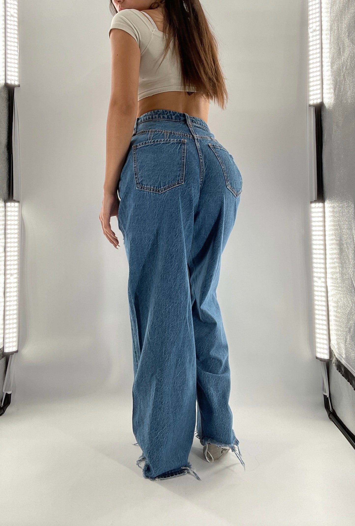 Free People Medium Wash Distressed Wide Leg Jeans (26)