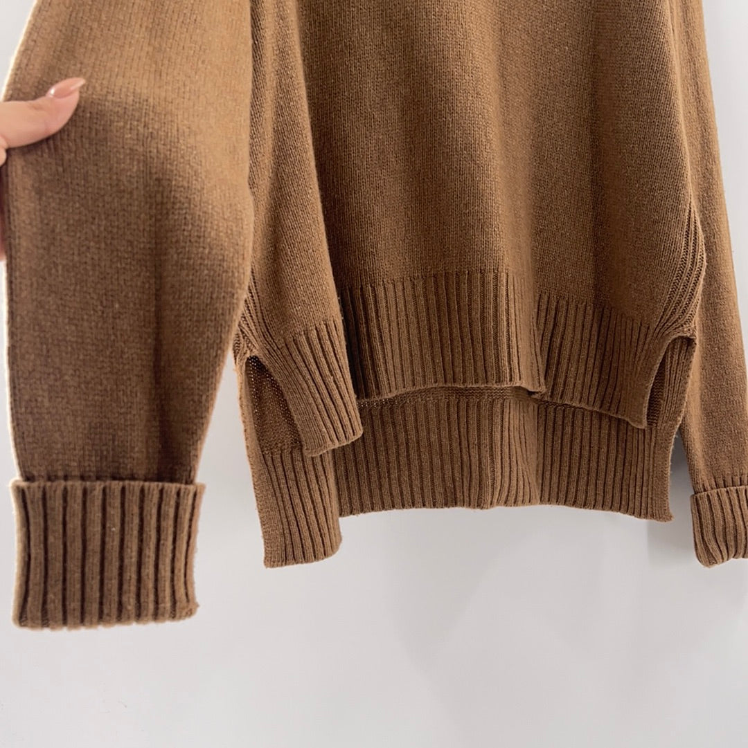 Anthropologie Brown Turtle Neck Sweater (Size Medium)