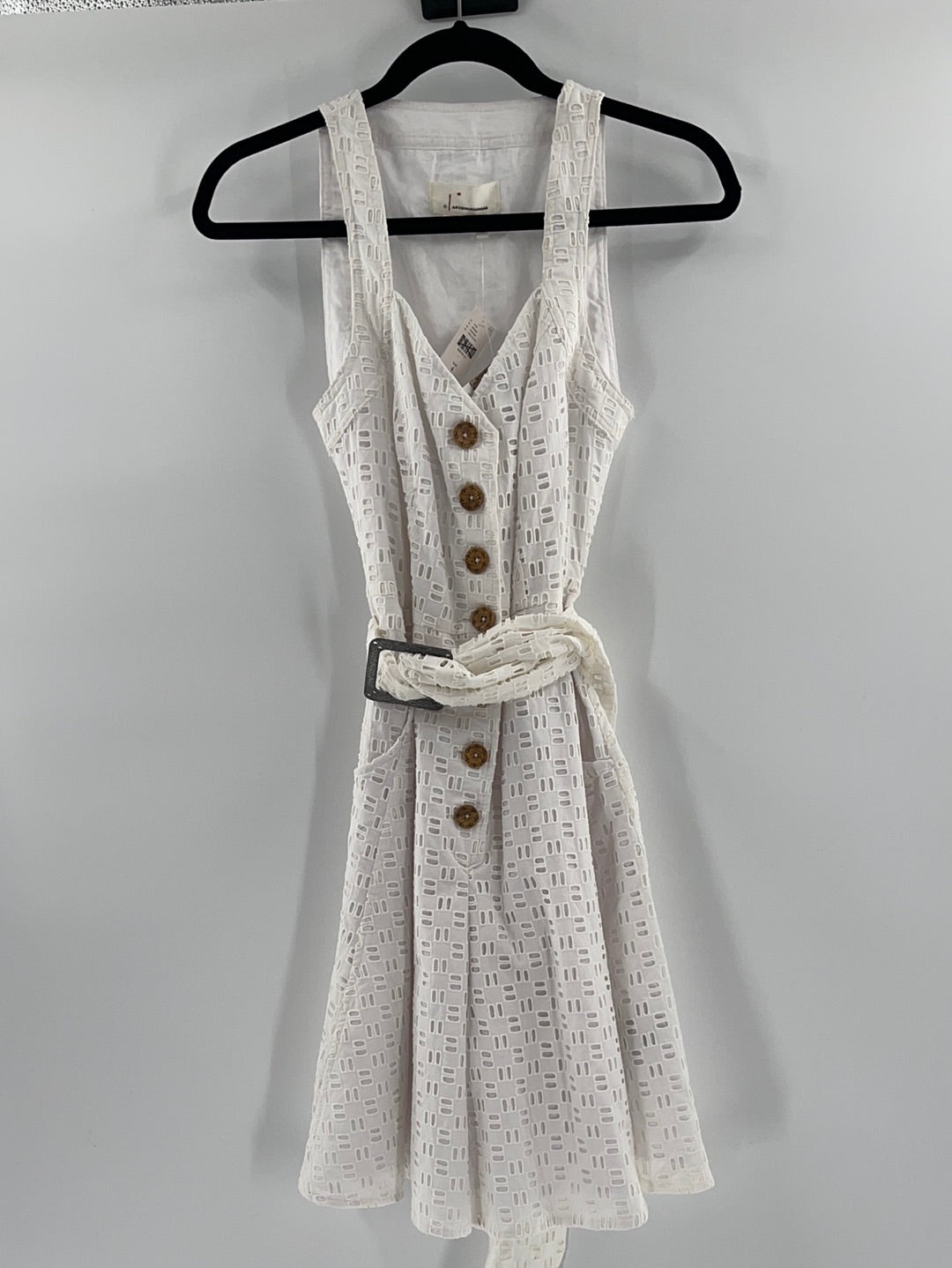 Anthropologie - White Beachy Eyelet Button Up Jumpsuit (Size 4)