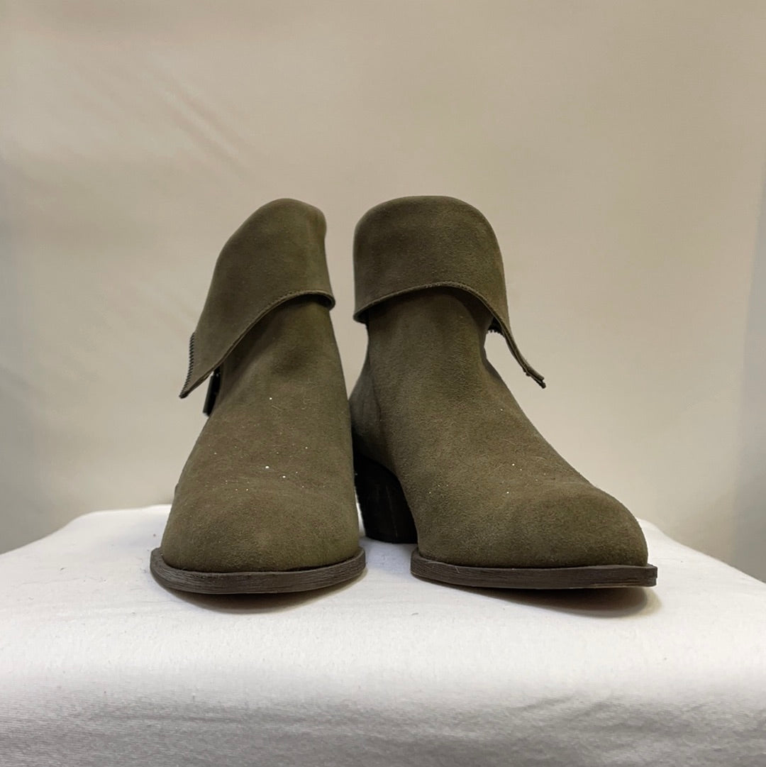 Sole Society Brown Suede Boots