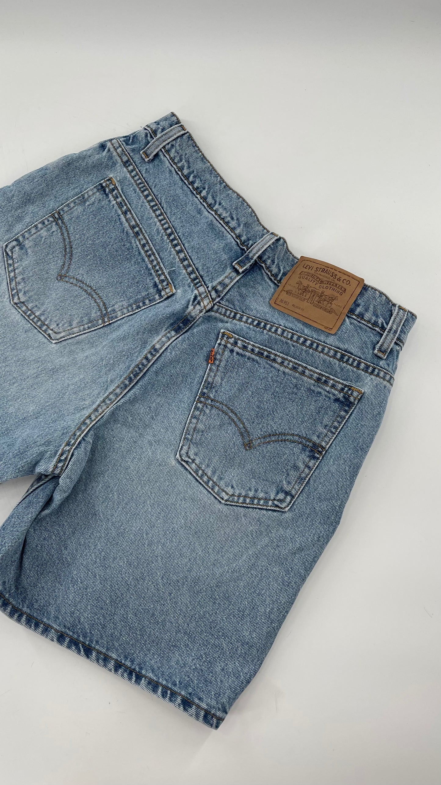 Vintage Levi Orange Tab Light Wash 951 Shorts (12)