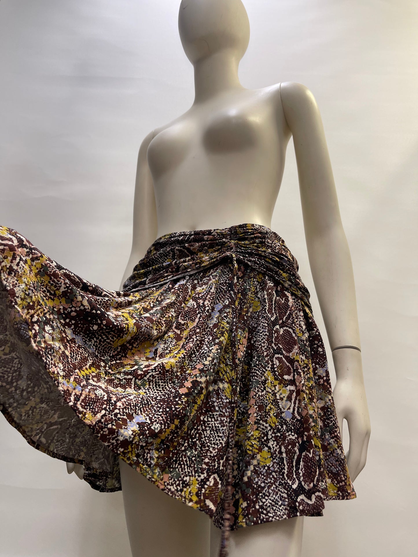 Free People Snake Print Mini Skirt(Size 6) - with tag -