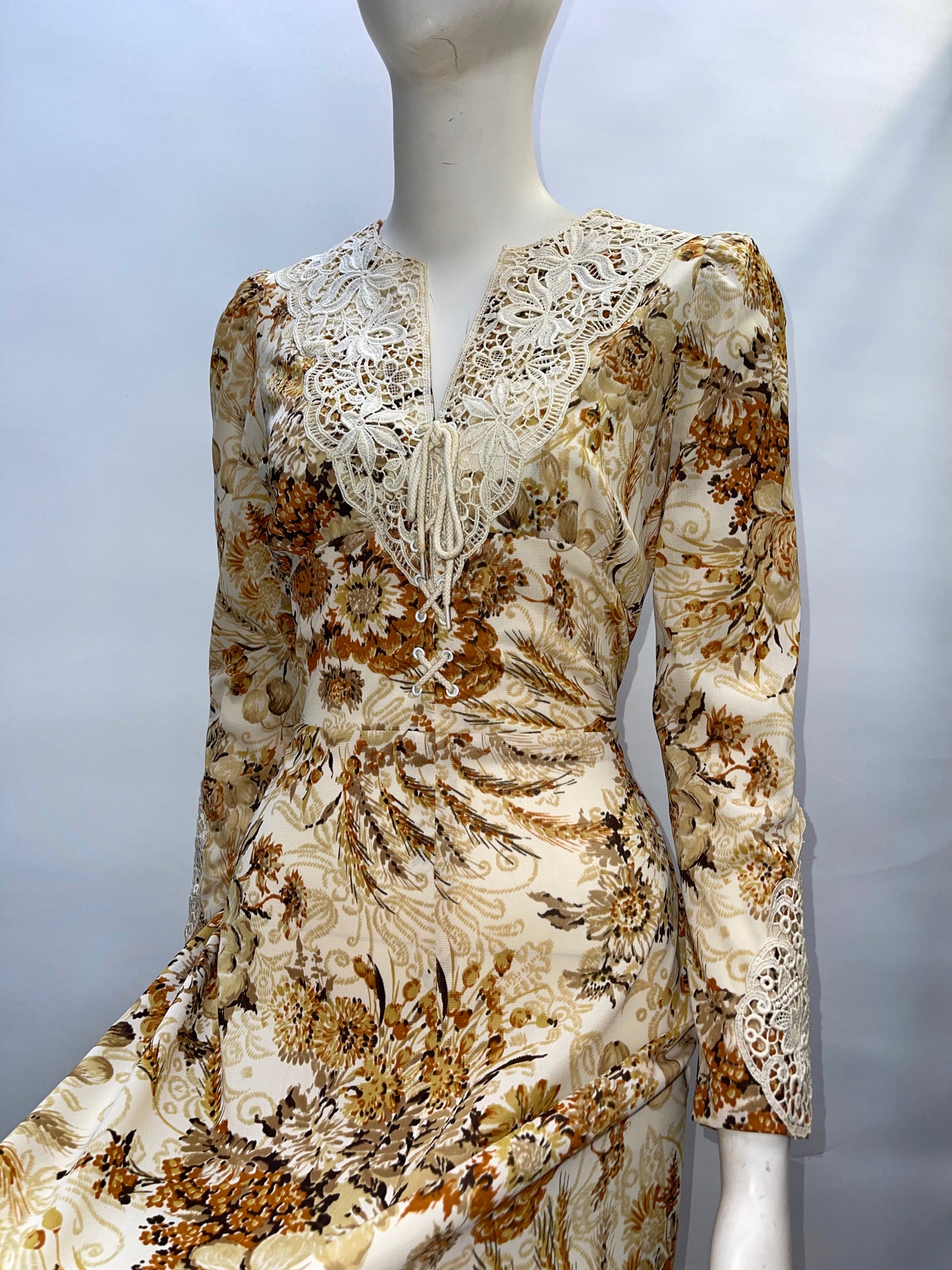 Genuine 70's Prairie Yellow Flower Patterned Midi Dress (Vintage Size 9/XS)