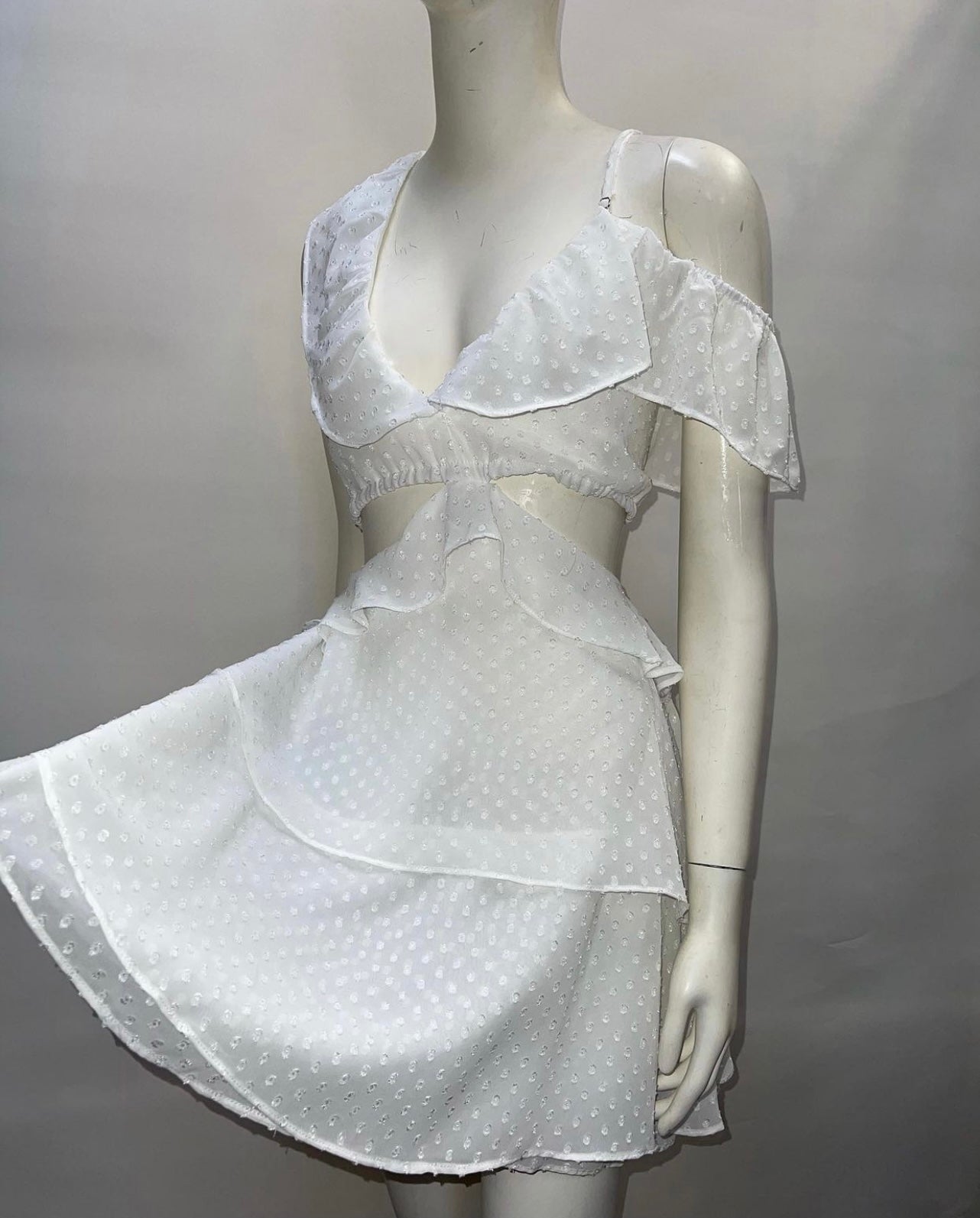 Lioness White Flamenco Dress (L)