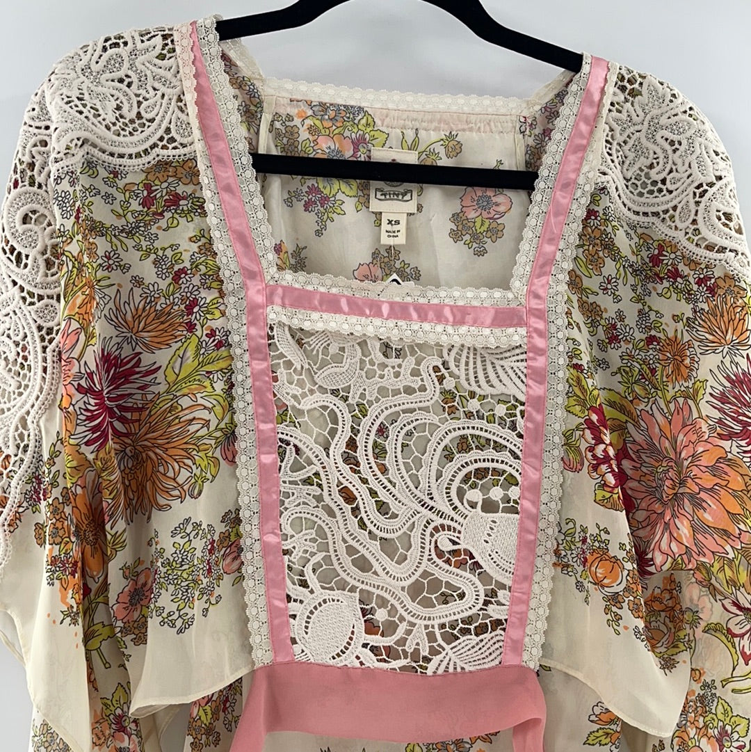 TINY 70s Style Blouse (XS)