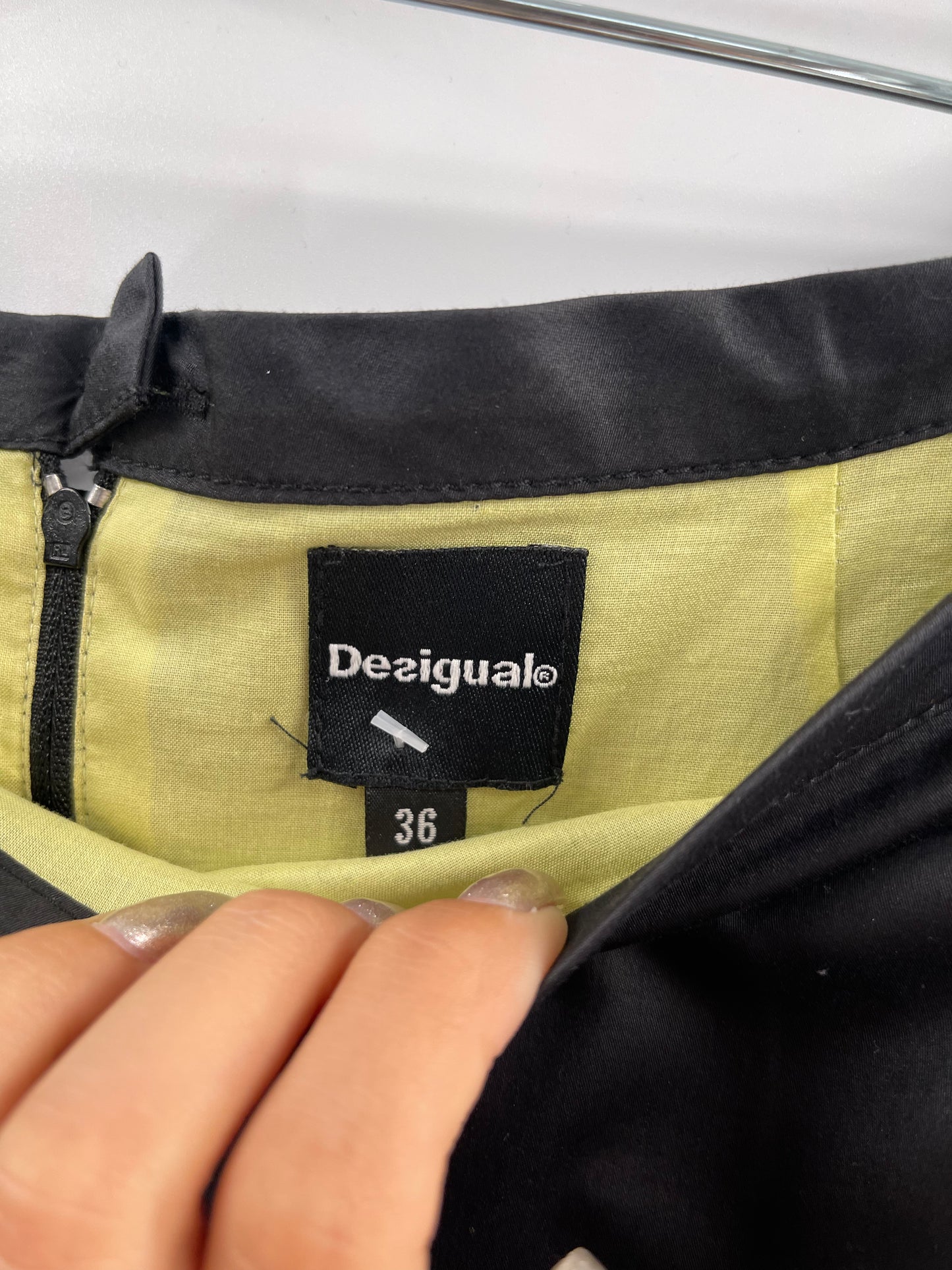 Deesigual - Punk Rock Embroidered Vintage Skirt (Size 36)