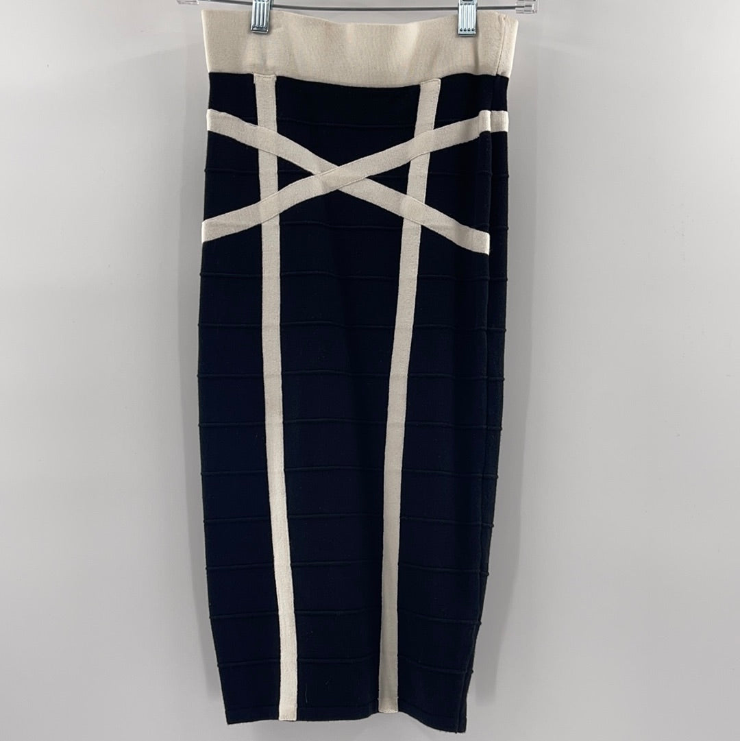 Black and White "Sparkle + Fade" Cross Patterned Bandage Skirt (Size Small)
