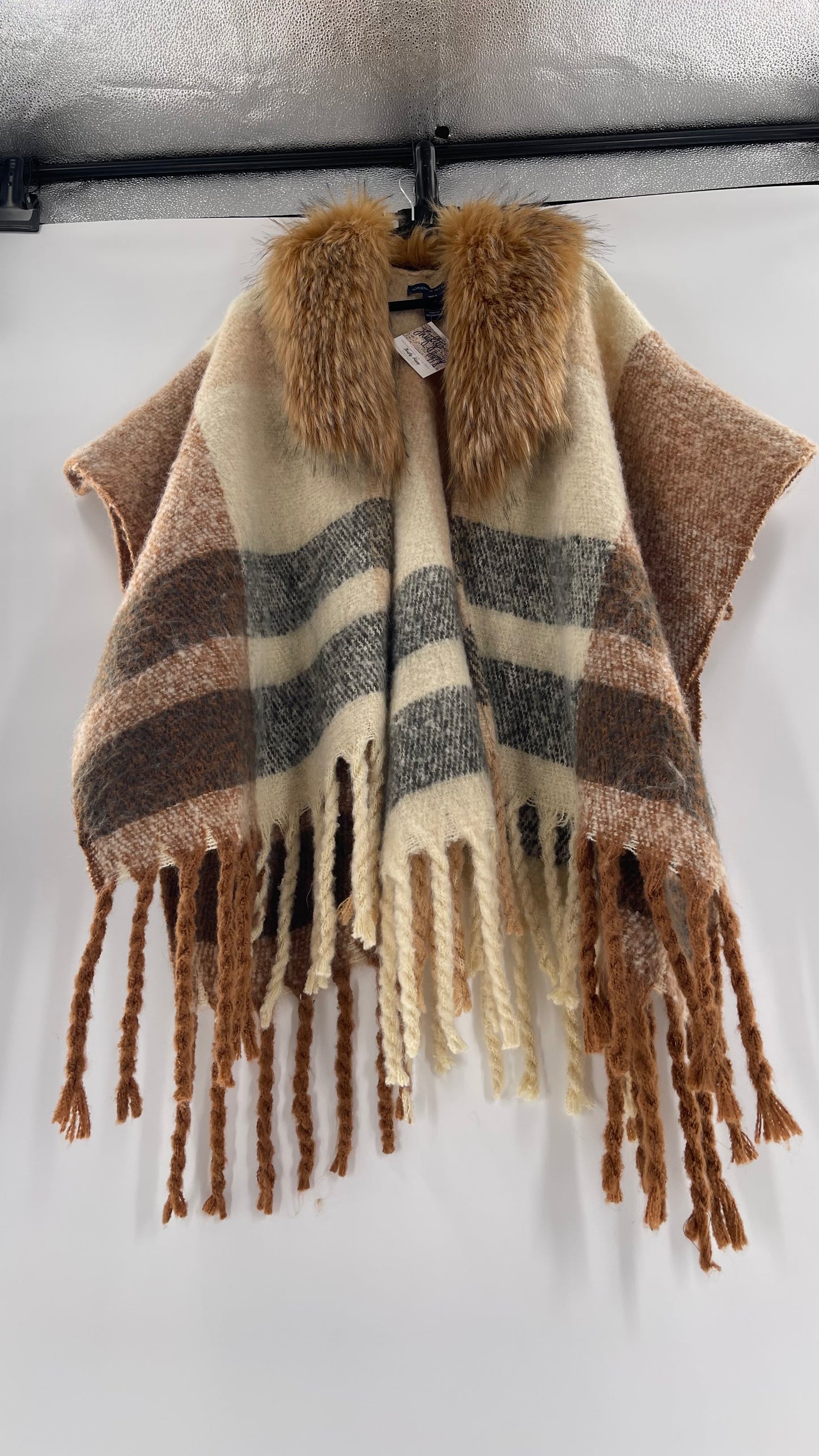 Adrienne Vitadinni Fringe Plaid Fur Collar Cape (OS)