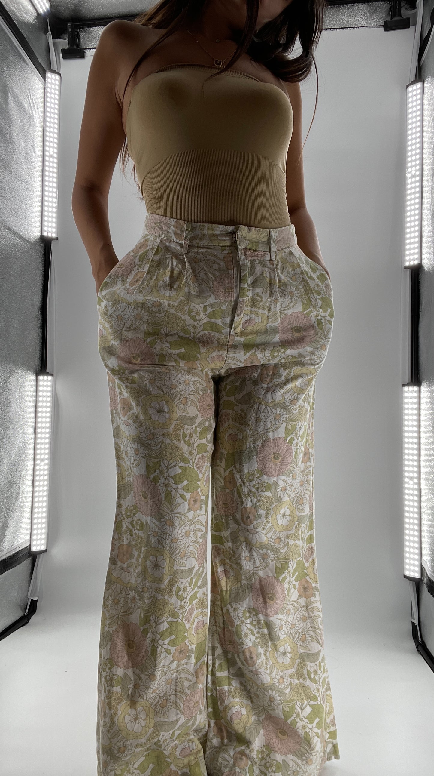 Charlie Holiday Muted Pastels Floral Wide Leg Trouser (6)