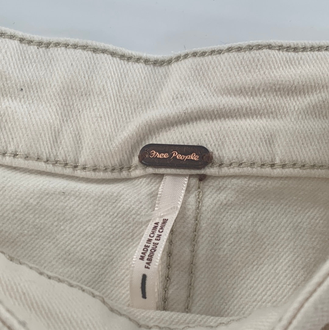 Free People - Button Up Cream / Off-White Skirt (Size 6)