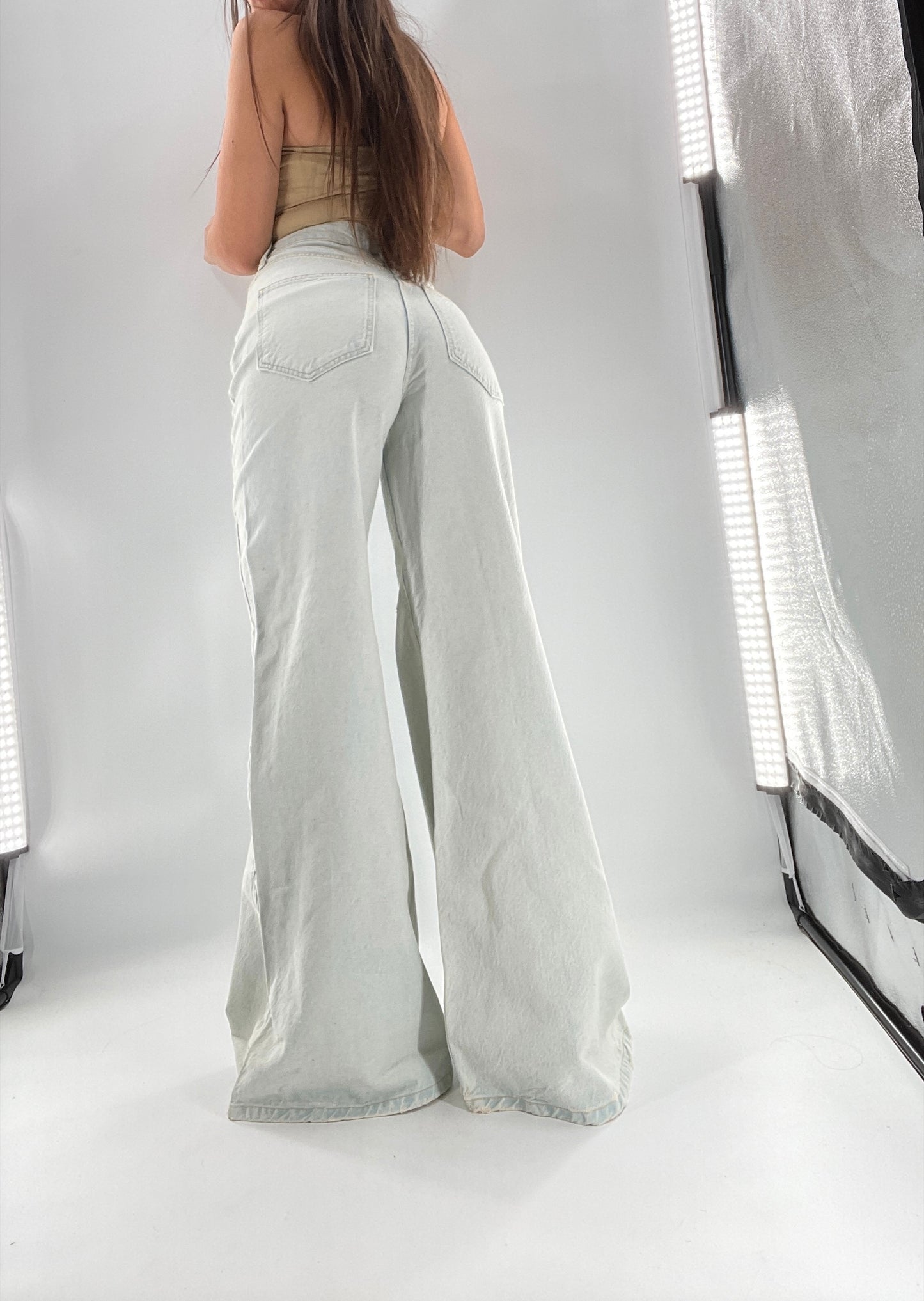 Free People Light Wash High Waist Wide Legs (27)