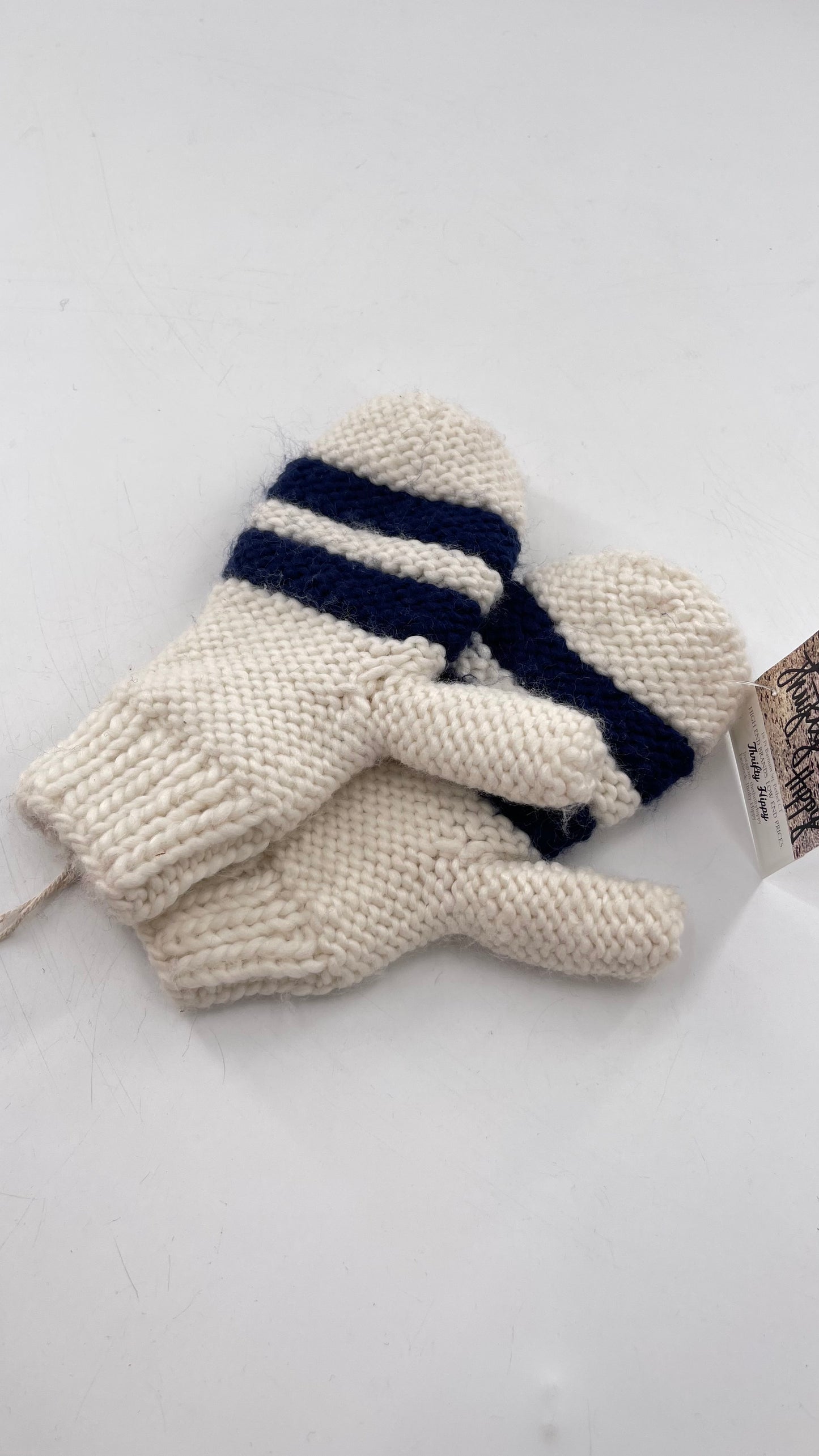 Anthropologie White/Navy Knit Mittens