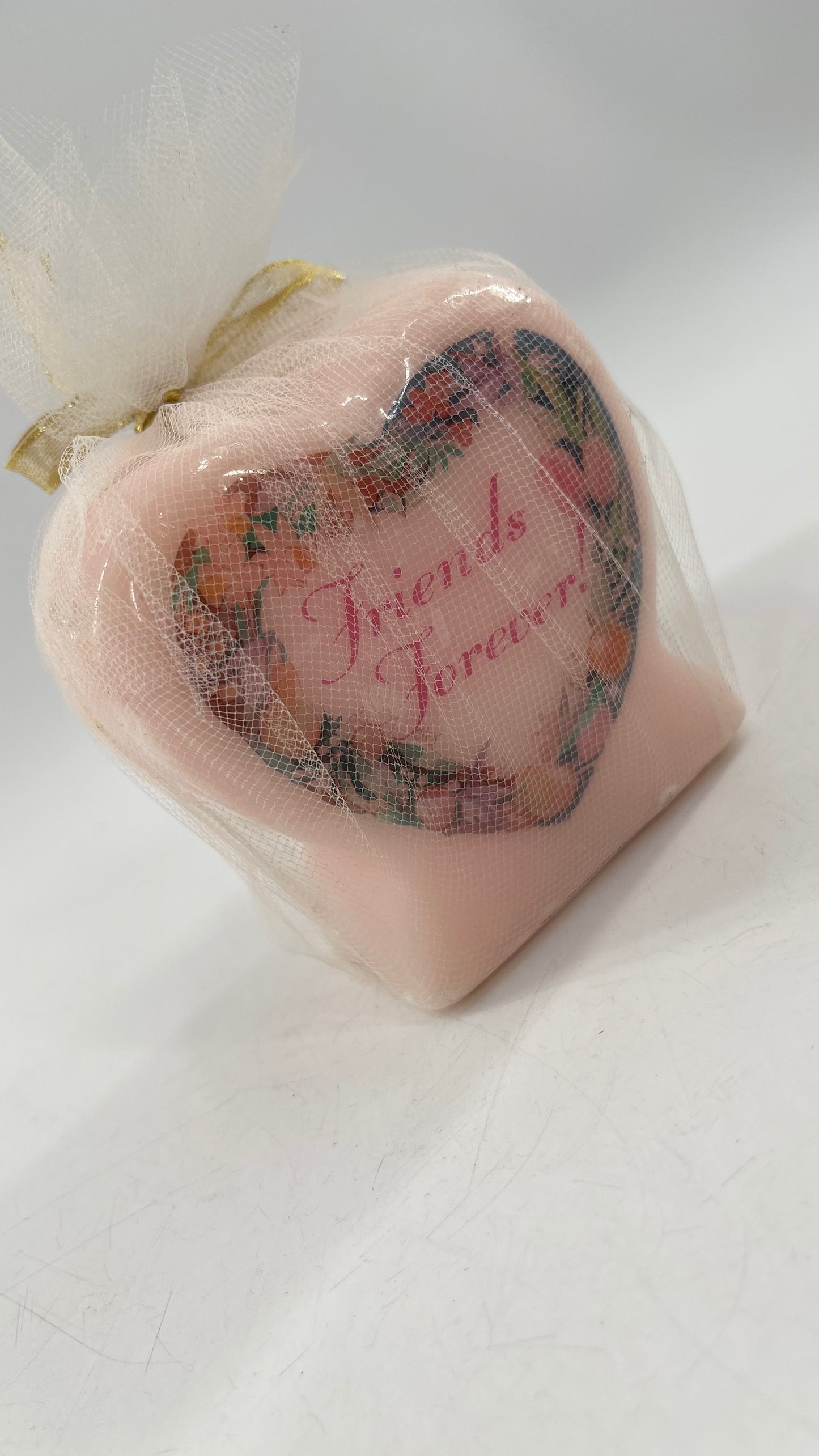 Vintage Friends Forever Heart Candle