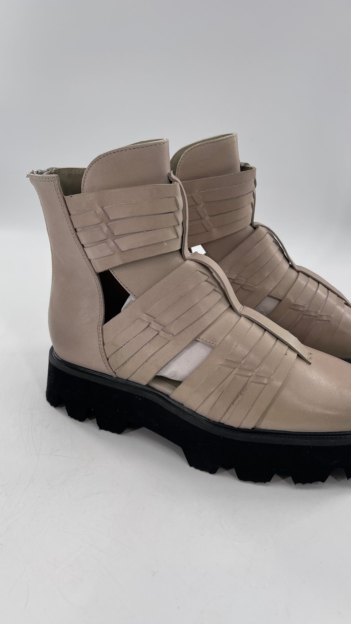 Free People Hydra Huarache Boot in Sand Dollar (39/9)
