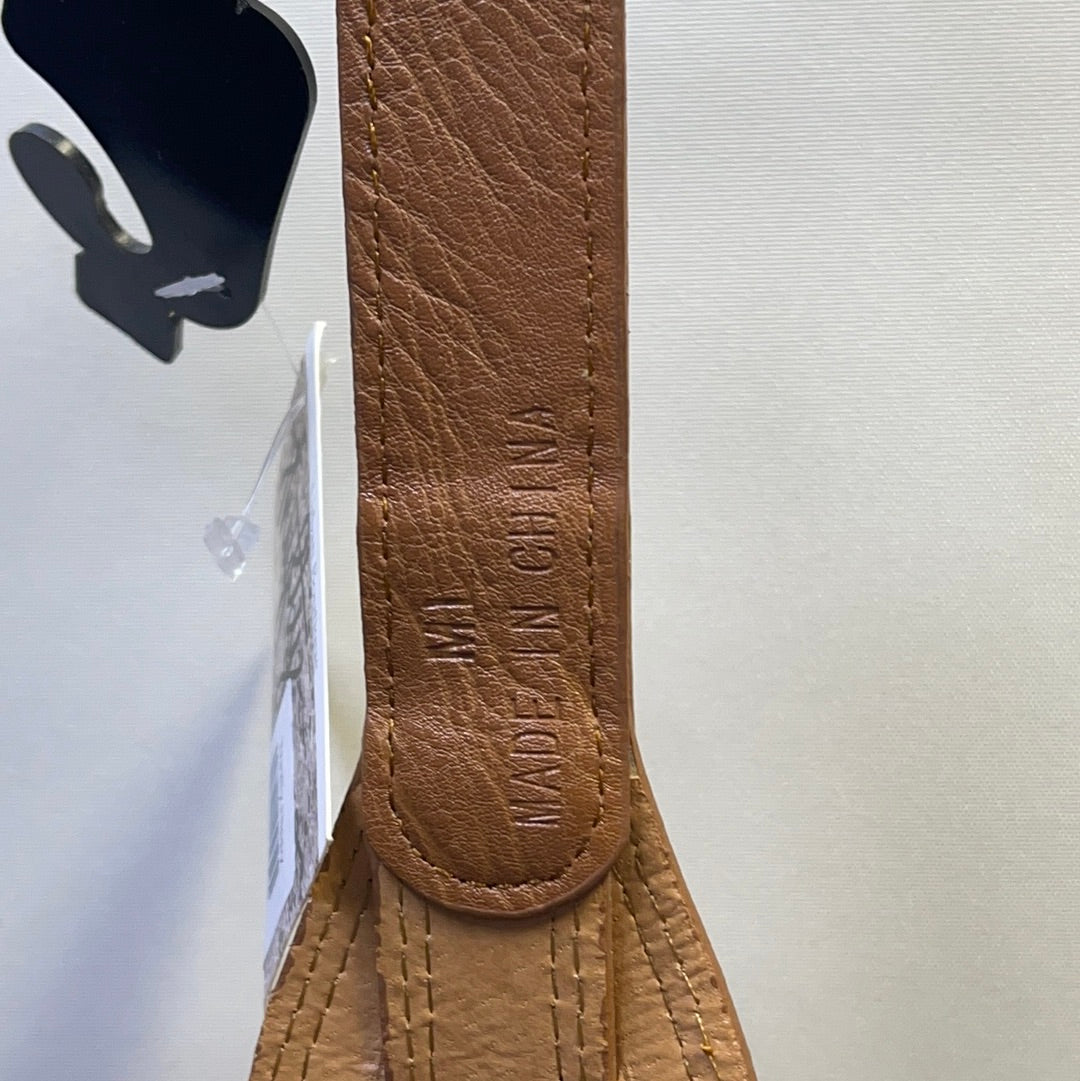 Overlapping Tear Drop Sand Colored Belt