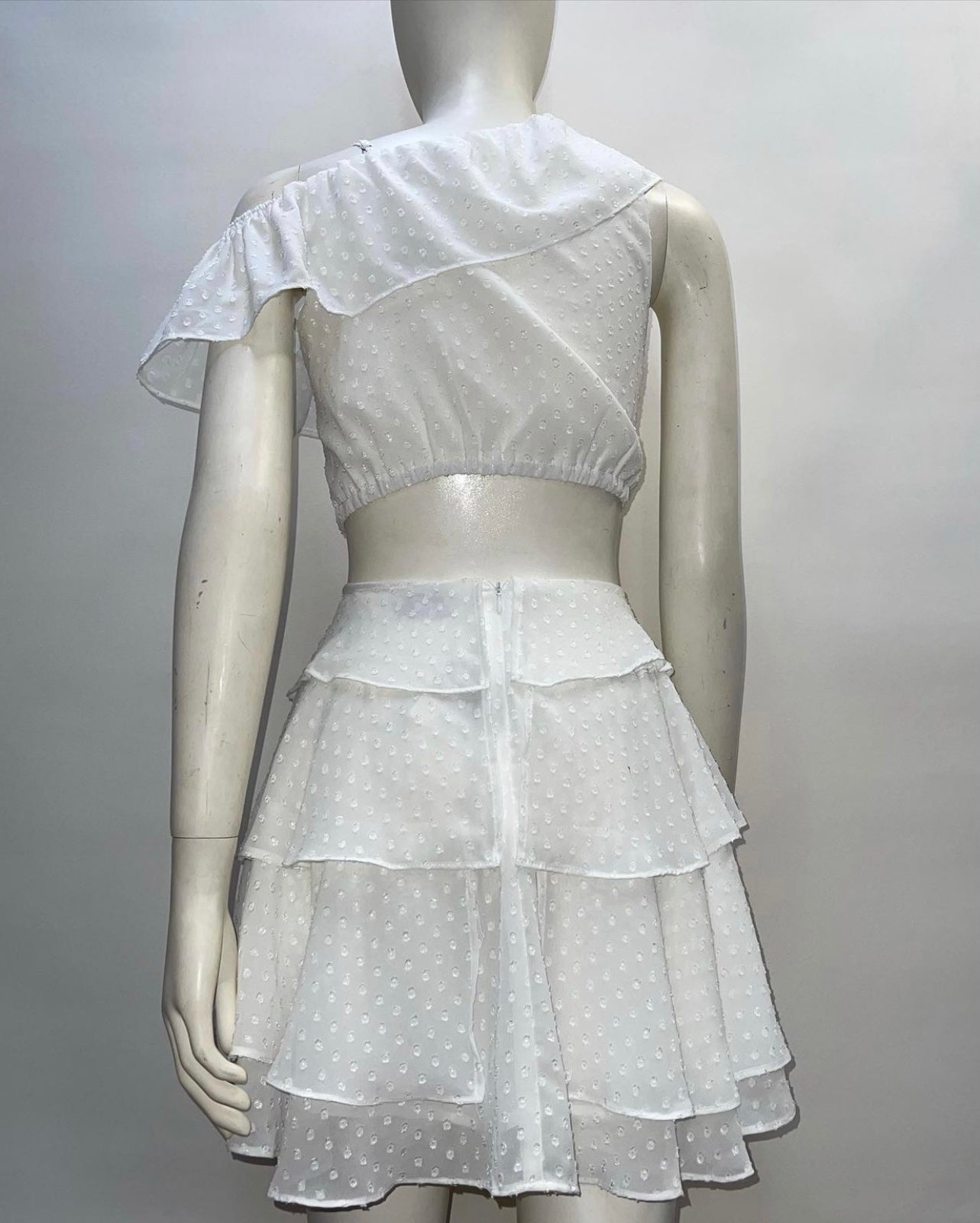Lioness White Flamenco Dress (L)