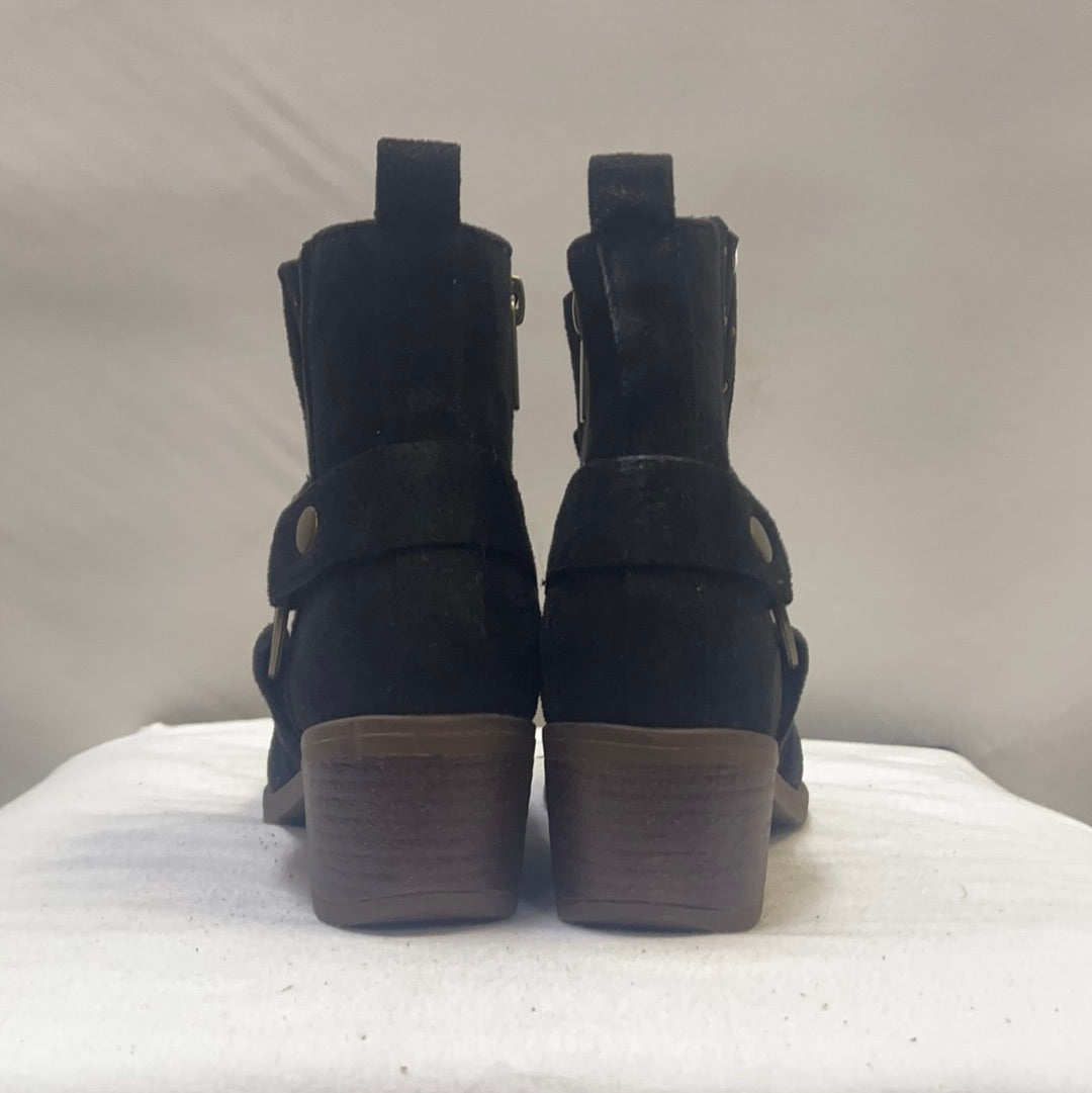 Maurice’s Black Suede Boots