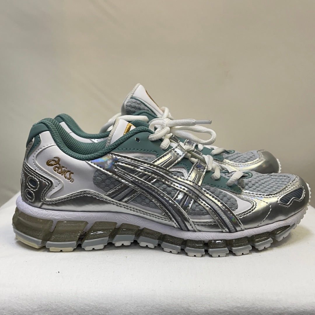 ASICS Sneakers