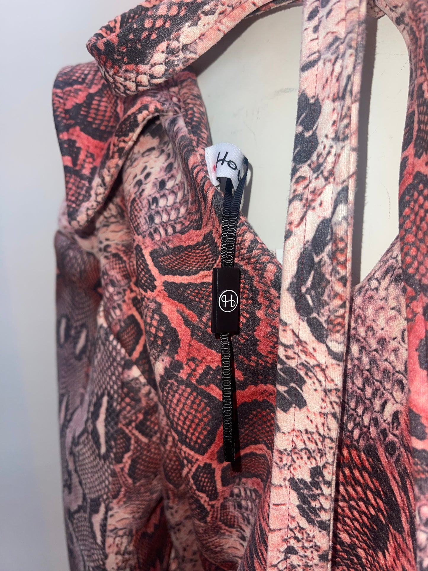House of Sunny Snakeskin Blazer (4)