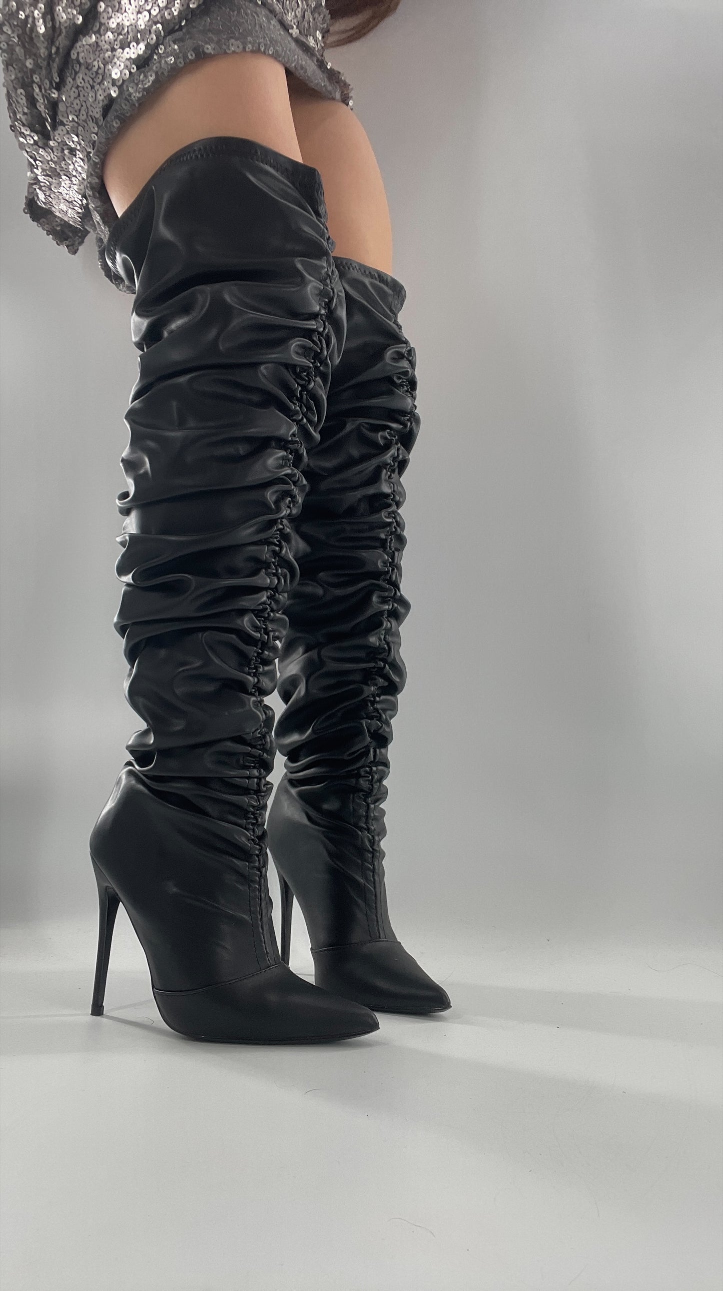 Unlabeled Black Vegan Leather Thigh High Scrunch Boots (8)