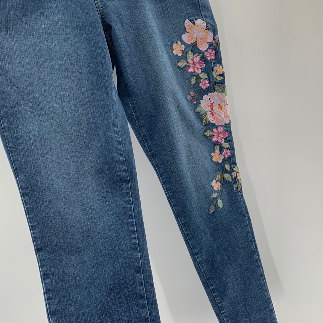 Lane Bryant Skinny Jeans Mild Ripped Jeans (Size 14 Regular)