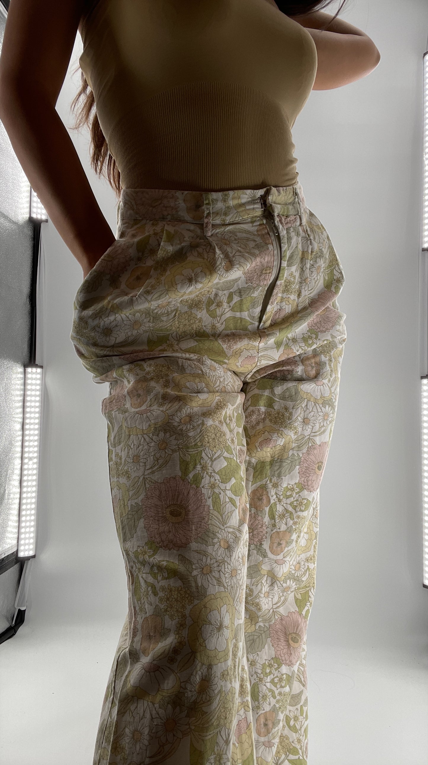Charlie Holiday Muted Pastels Floral Wide Leg Trouser (6)