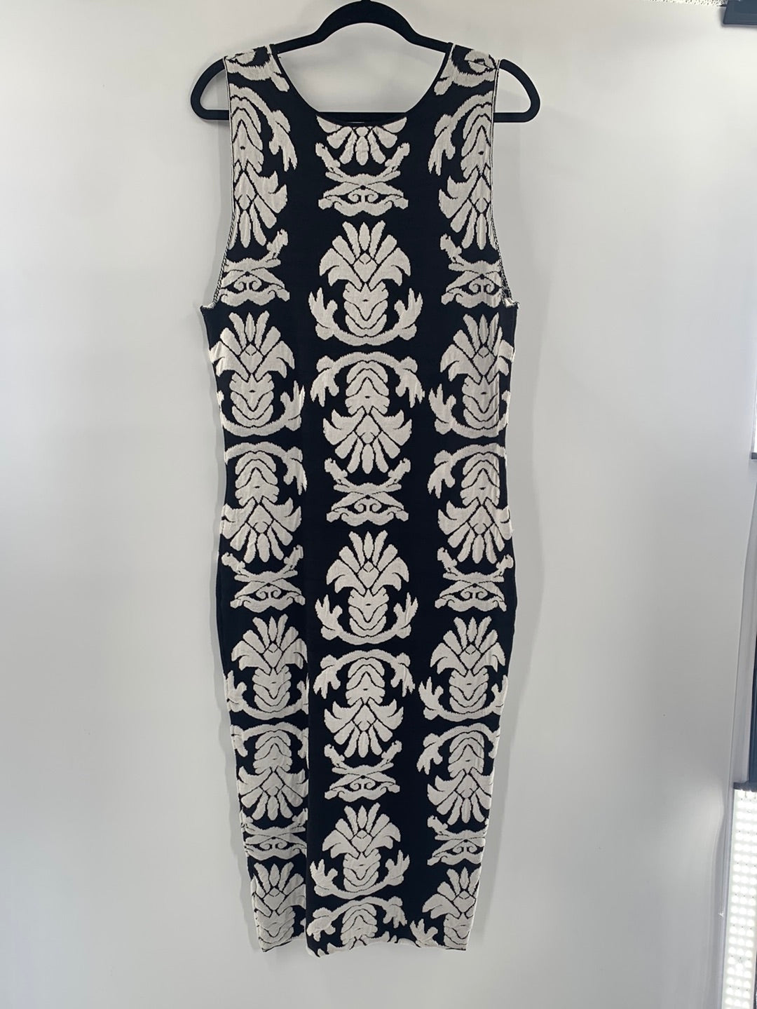 Elliatt Knit Midi Dress (M)
