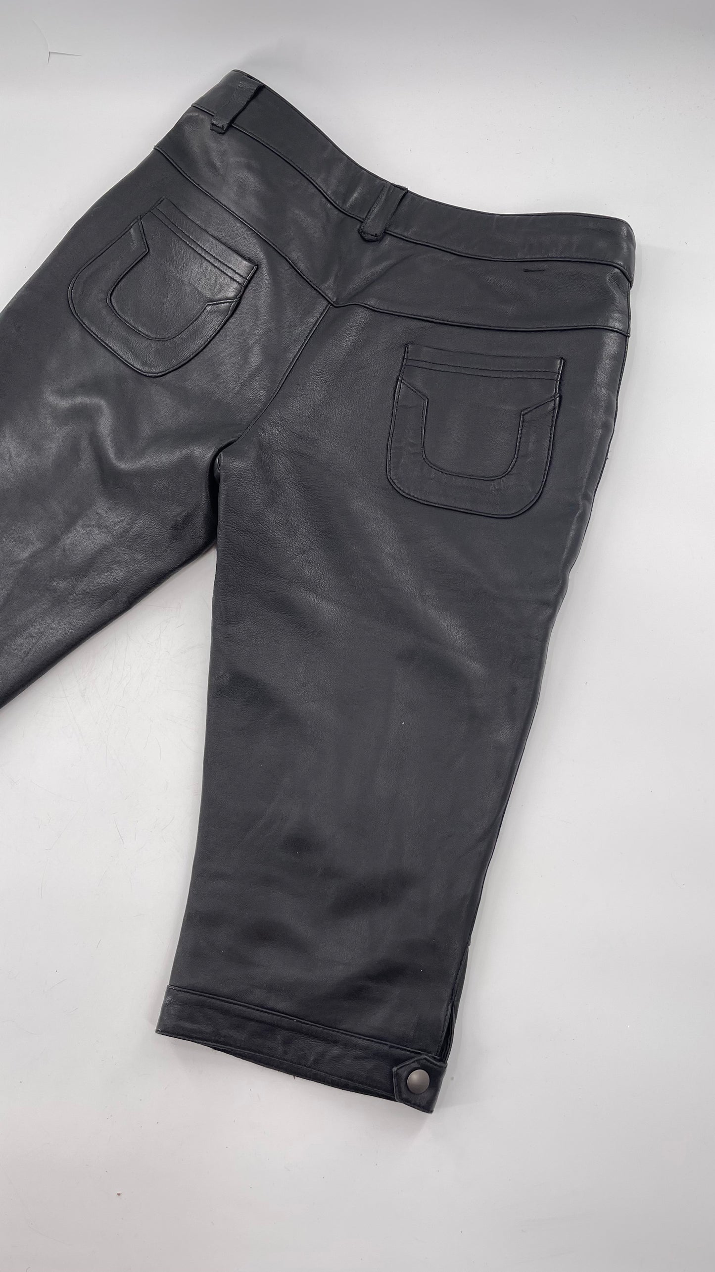 VOGUD VIRILE 100% Sheepskin Leather Bermudas (22XL)