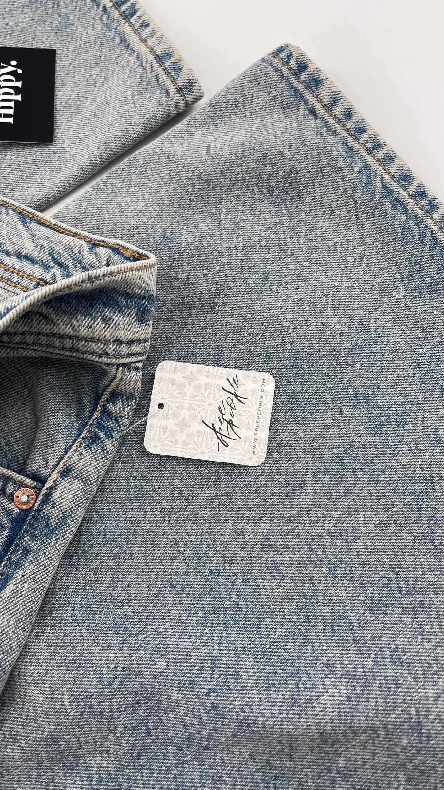 Free People Light Wash Wide Leg Jeans (27)