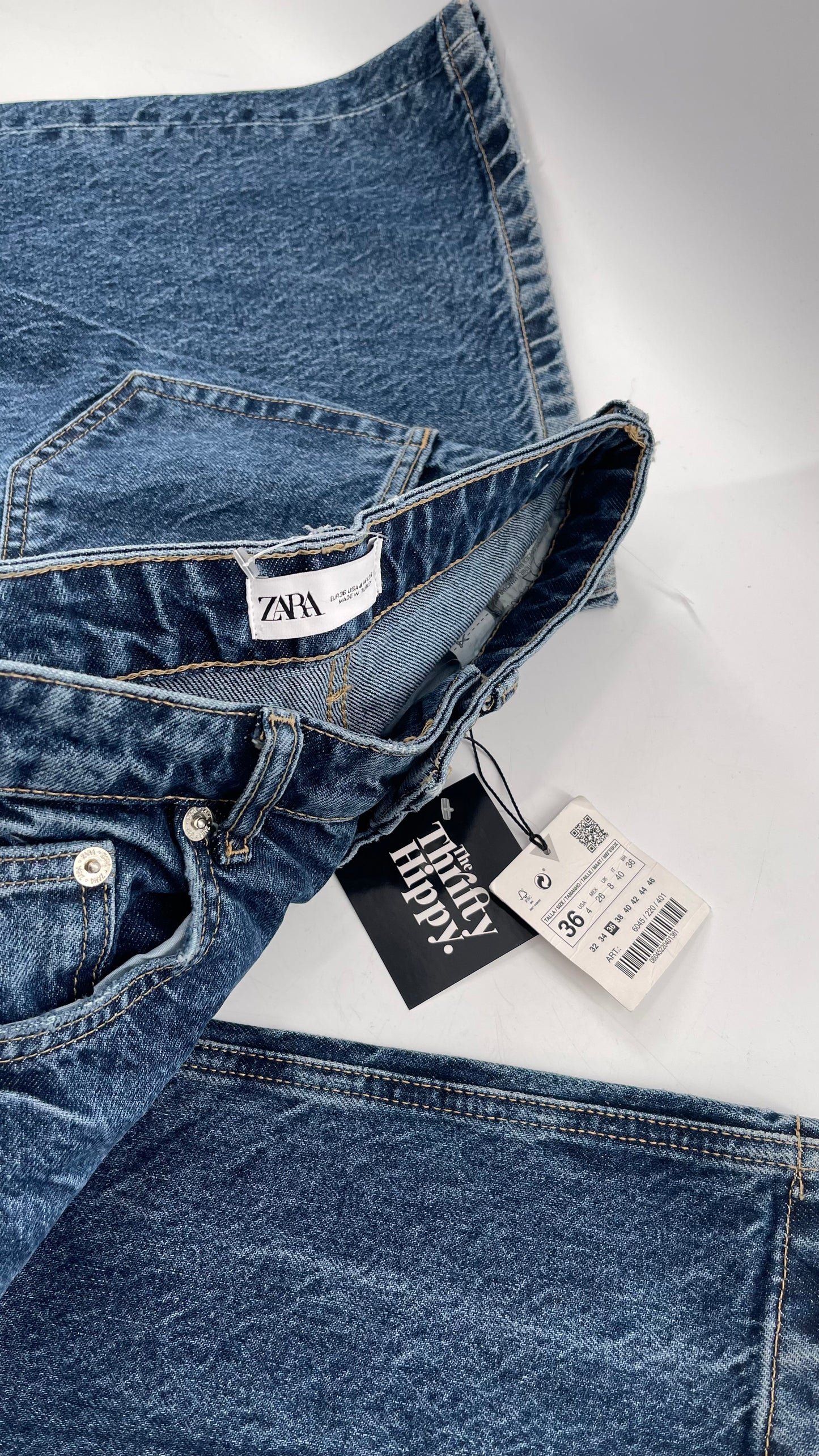 ZARA Medium Wash Denim High Waisted Wide Legs (4)